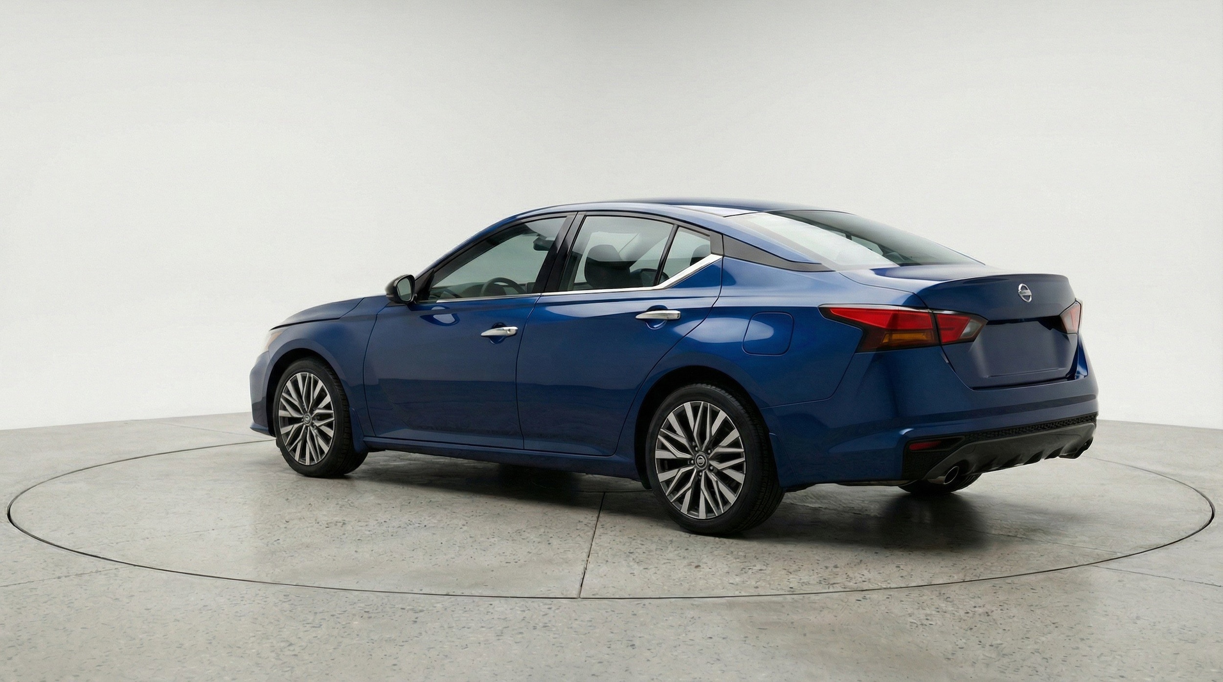 Thumbnail: 2025 Nissan Altima - 6