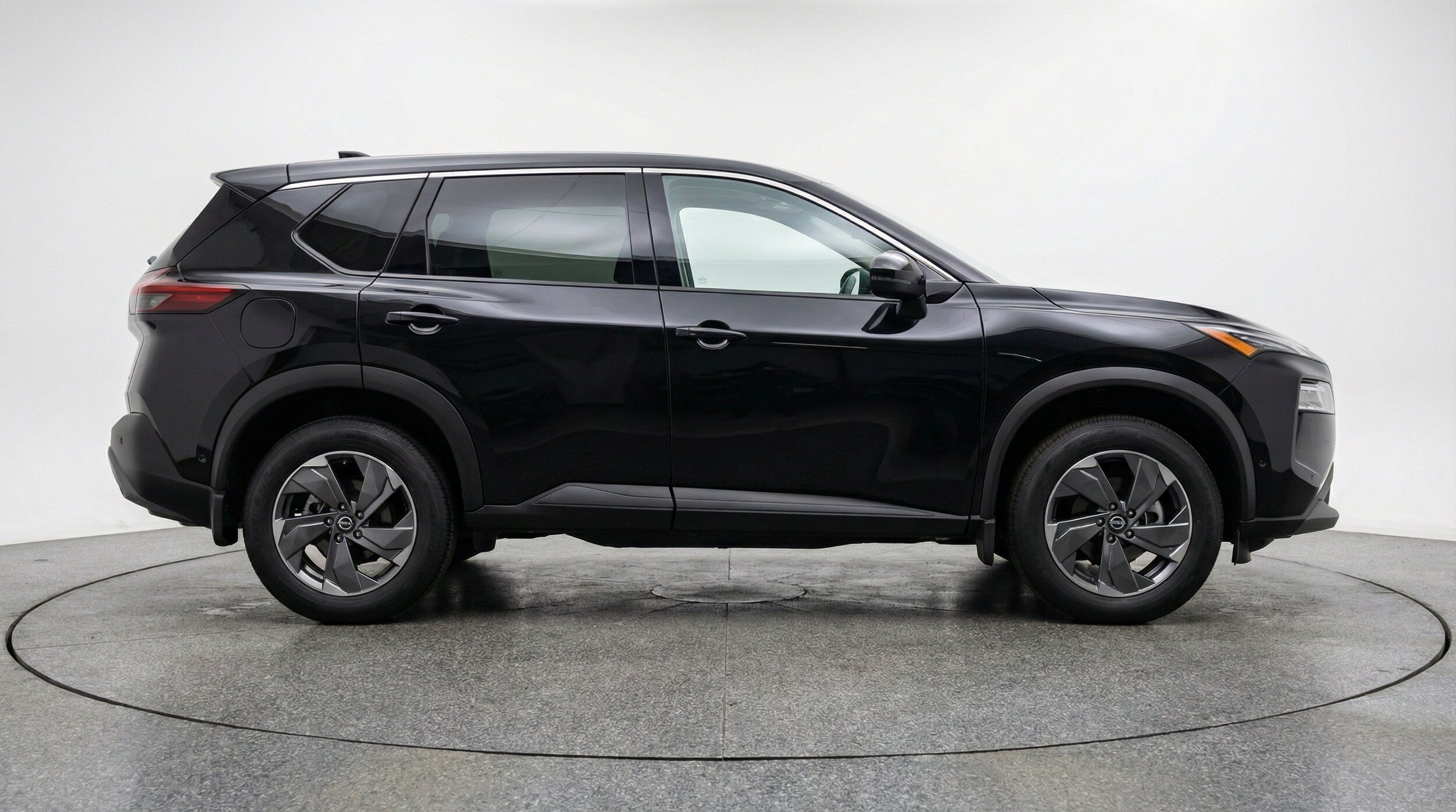 Thumbnail: 2025 Nissan Rogue - 10