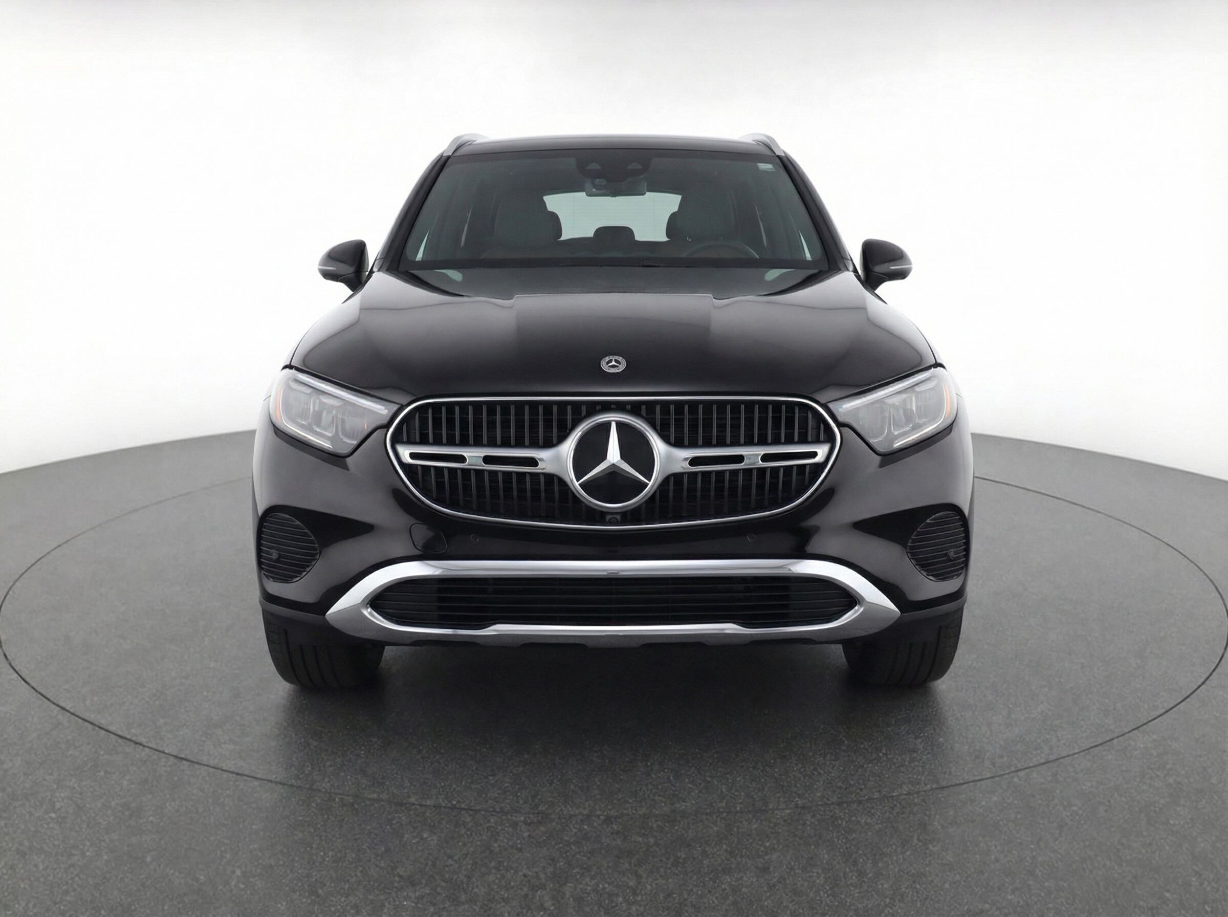 Thumbnail: 2024 Mercedes-Benz GLC - 2