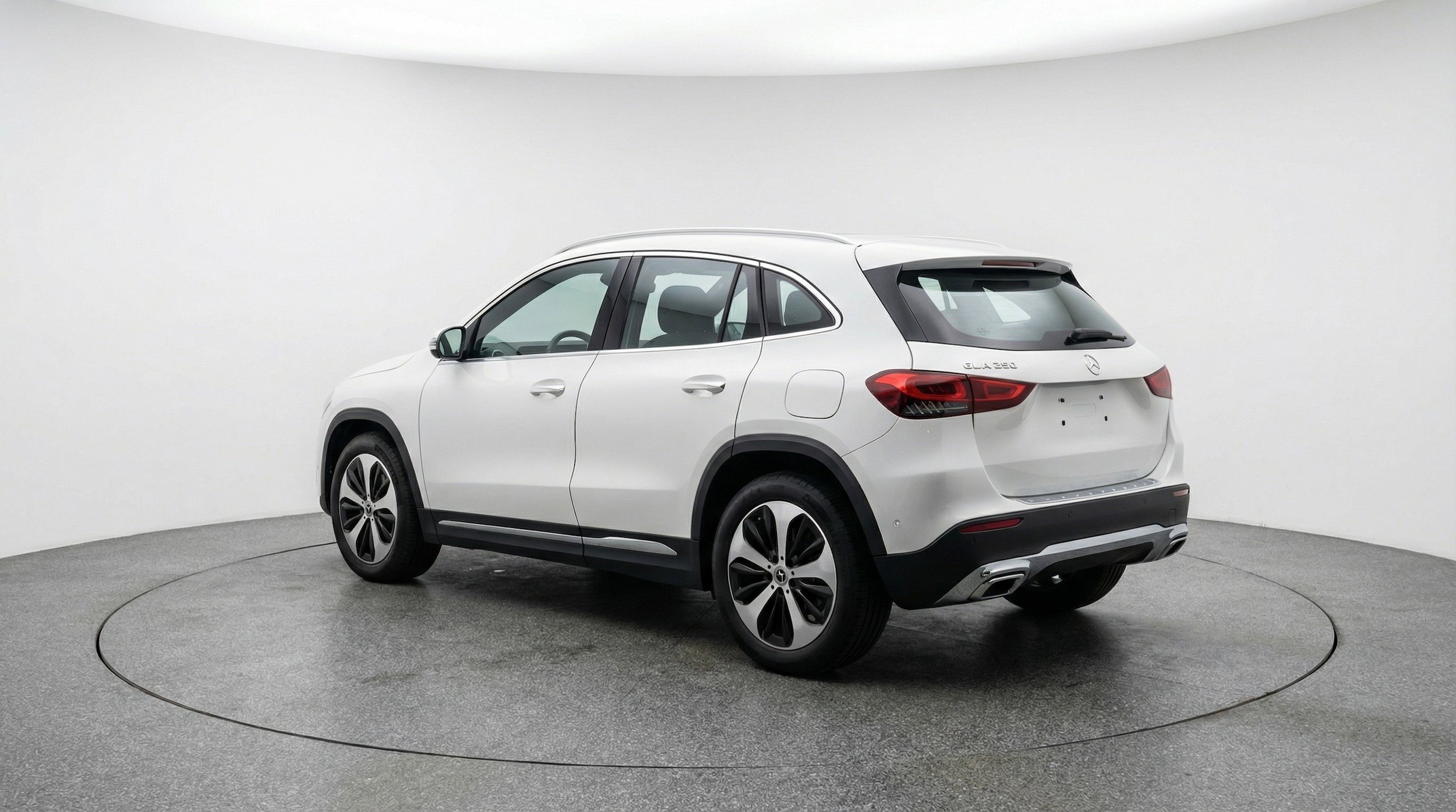 Thumbnail: 2025 Mercedes-Benz GLA - 6