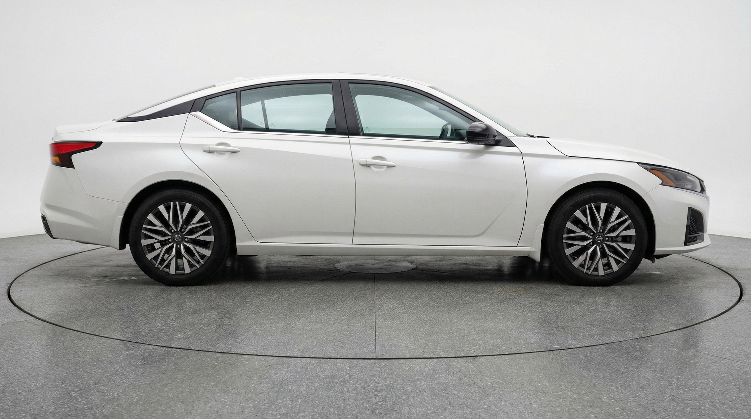 Thumbnail: 2025 Nissan Altima - 11