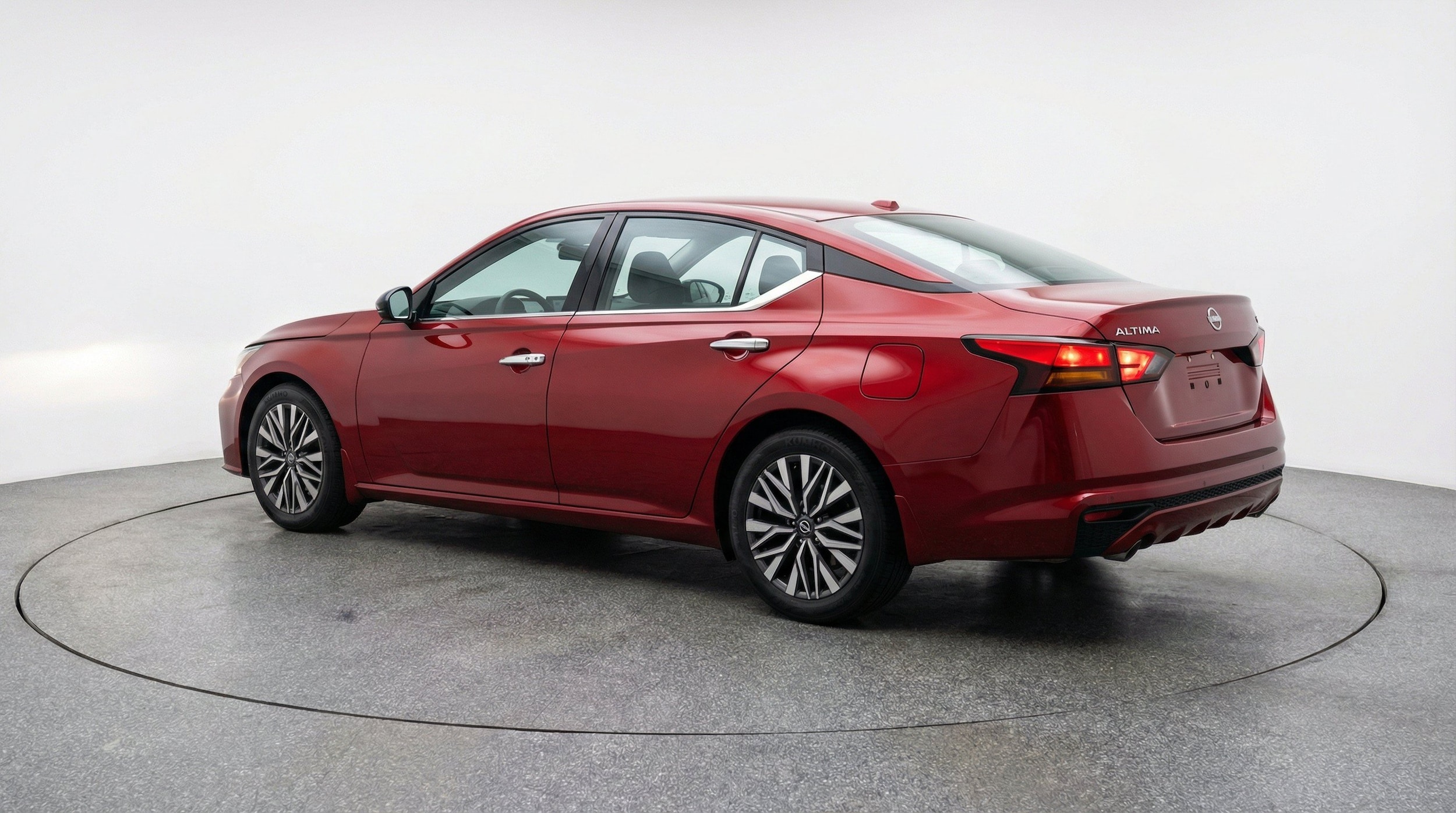 Thumbnail: 2025 Nissan Altima - 6
