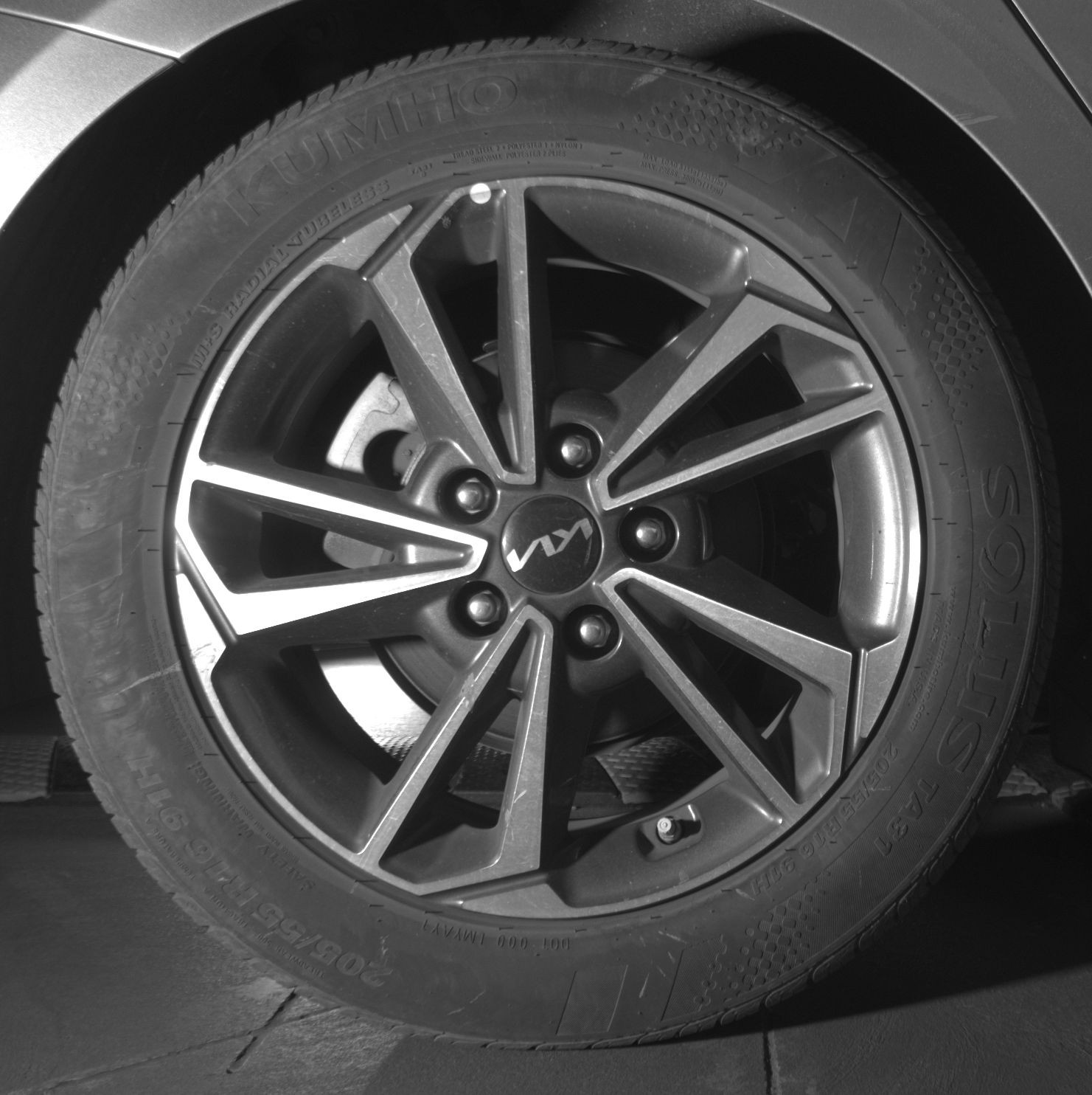 Thumbnail: 2024 Kia Forte - 17