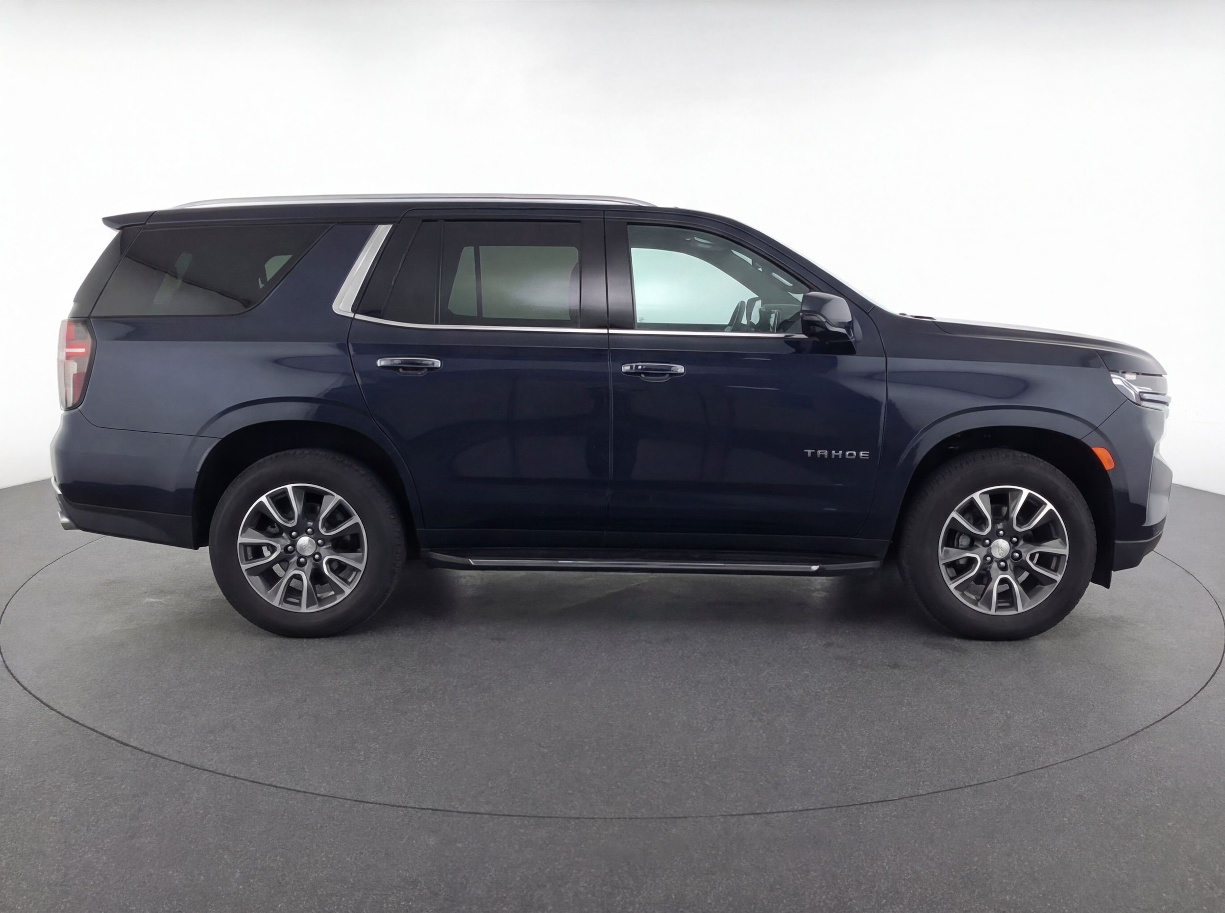 Thumbnail: 2023 Chevrolet Tahoe - 11