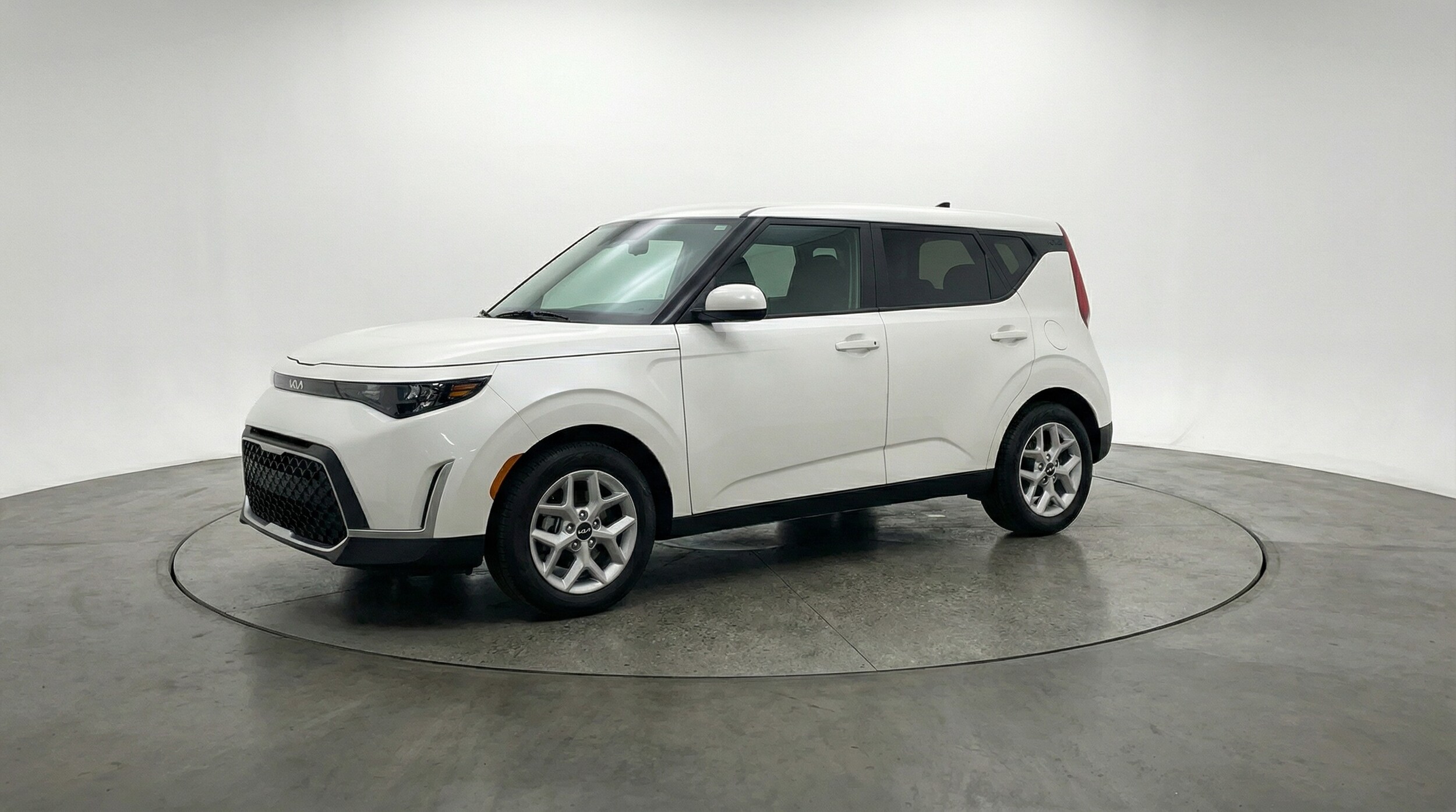 Thumbnail: 2025 Kia Soul - 3