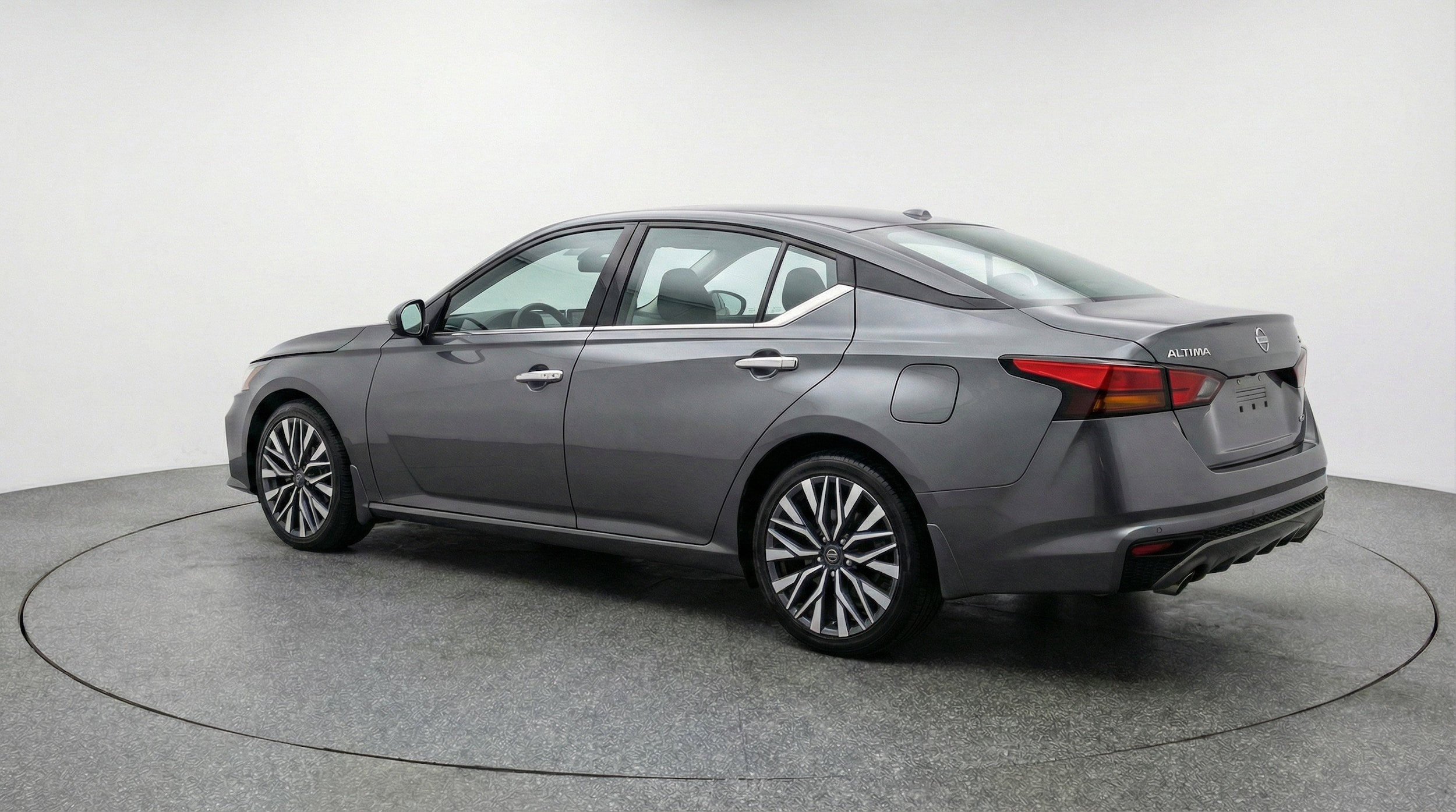 Thumbnail: 2025 Nissan Altima - 6