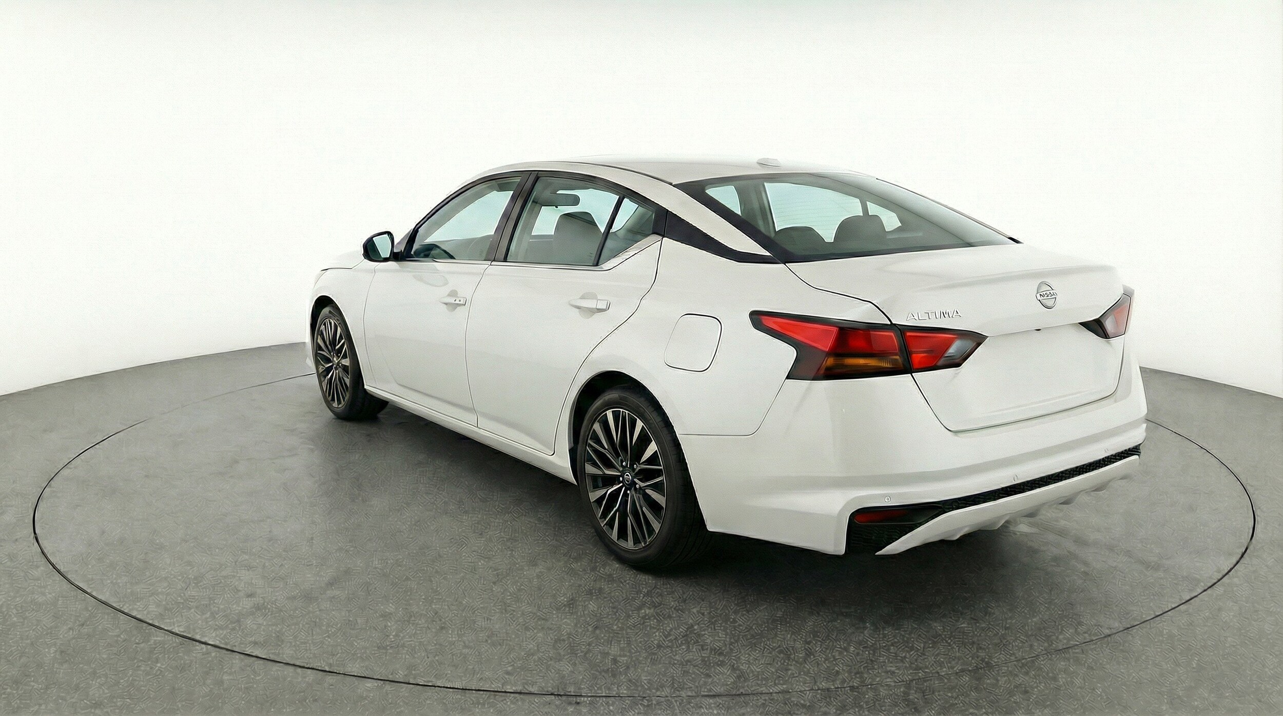 Thumbnail: 2025 Nissan Altima - 6