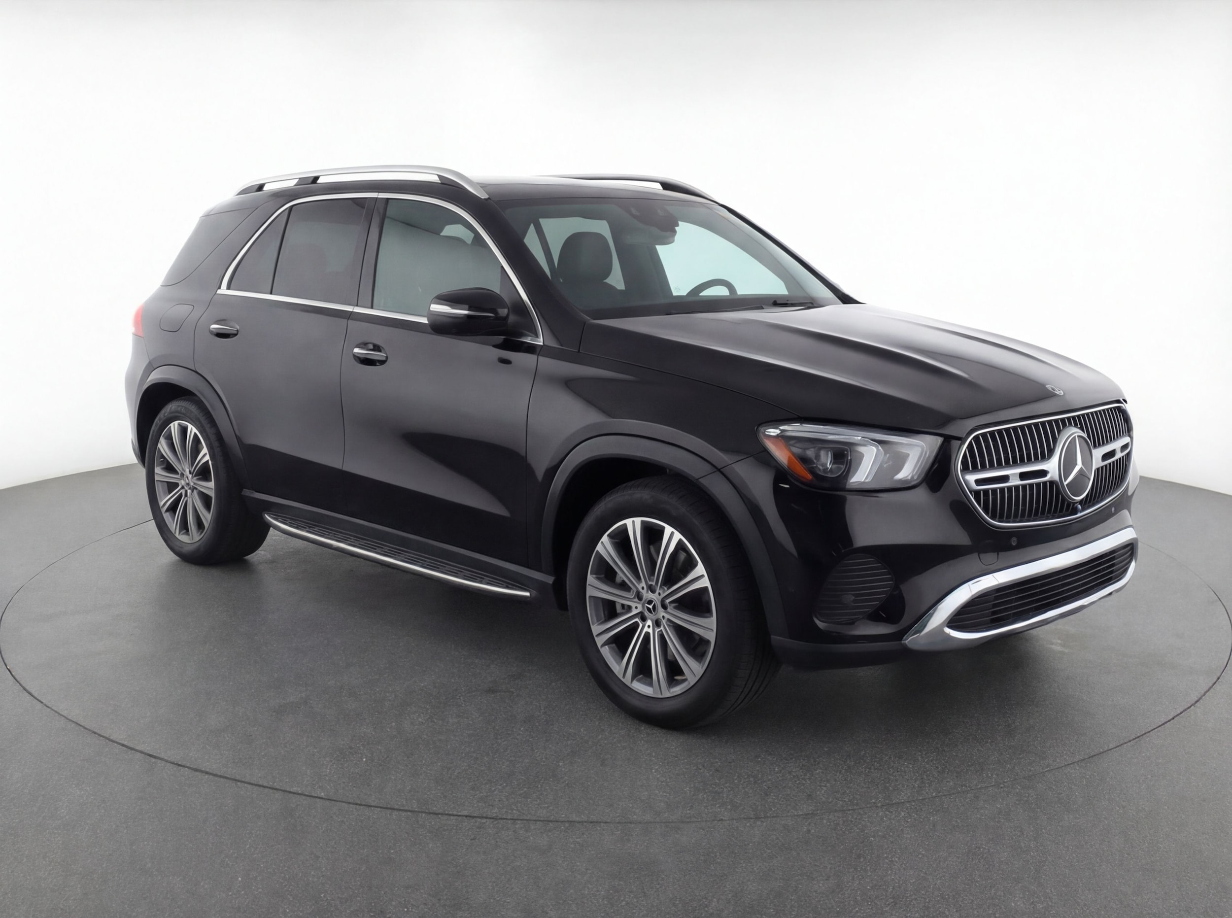 Thumbnail: 2024 Mercedes-Benz GLC - 1