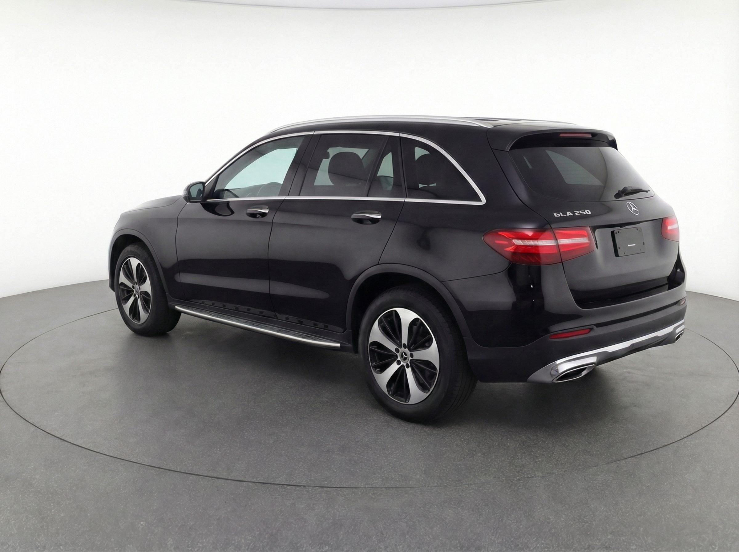 Thumbnail: 2025 Mercedes-Benz GLA - 6