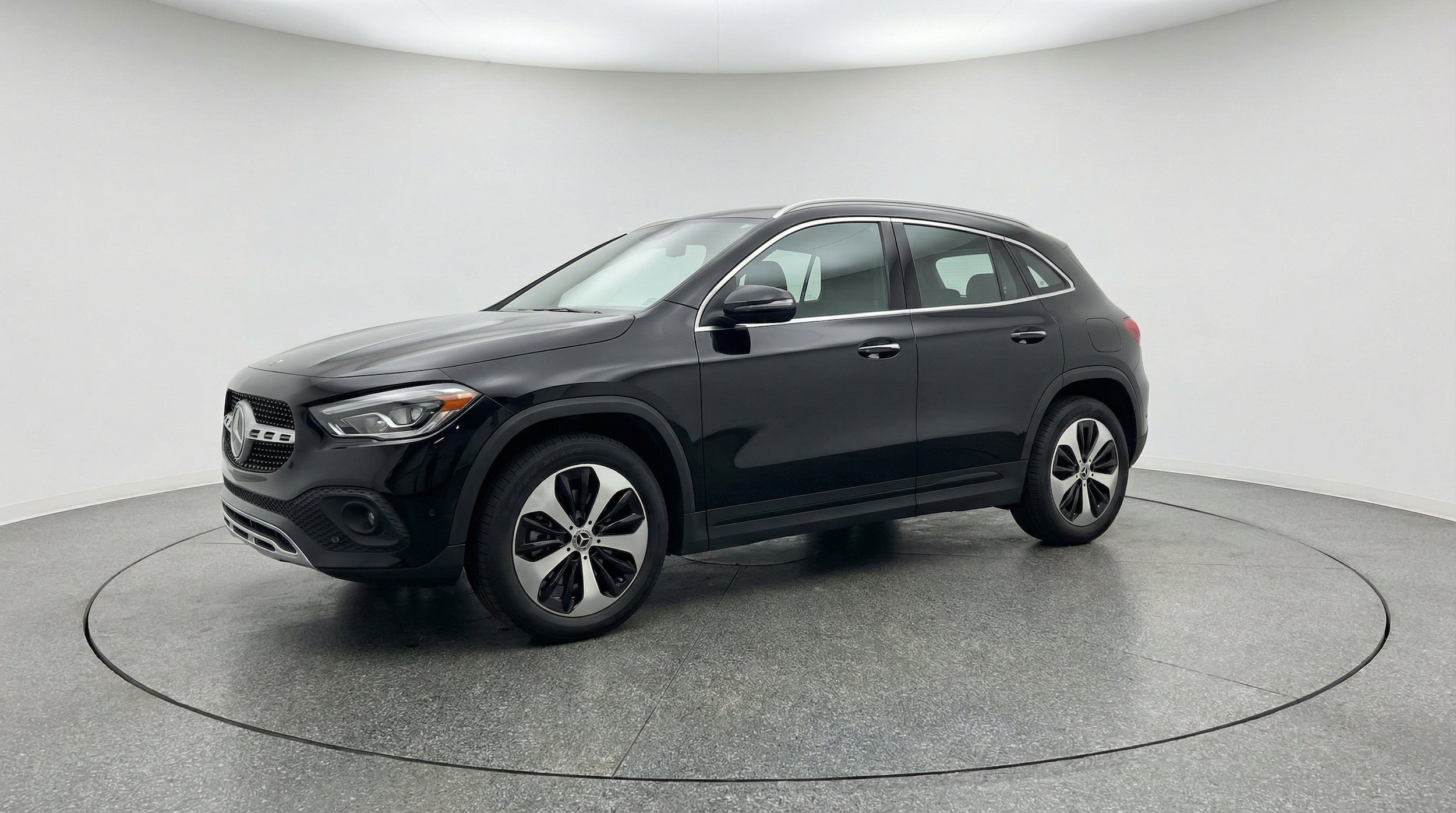 Thumbnail: 2025 Mercedes-Benz GLA - 3