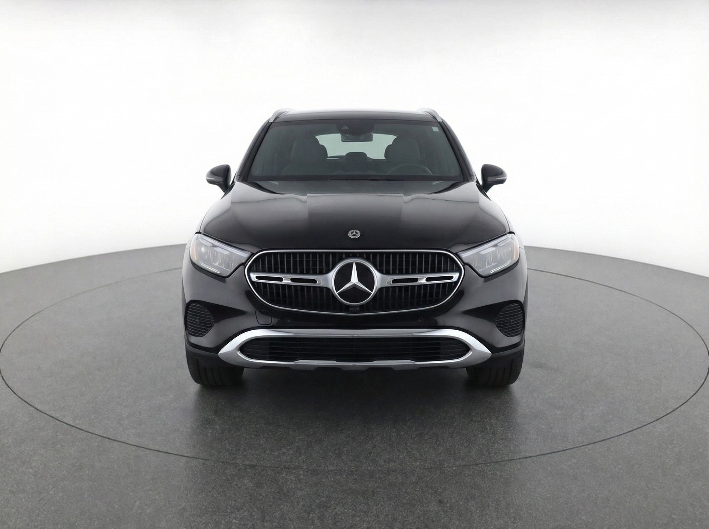 Thumbnail: 2024 Mercedes-Benz GLC - 2