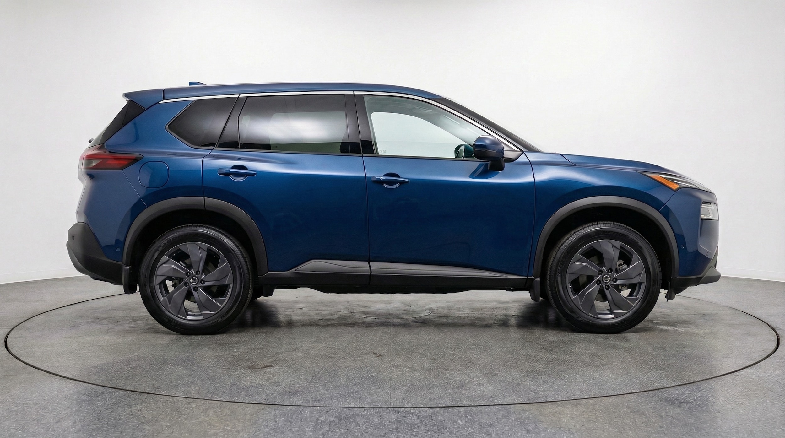 Thumbnail: 2025 Nissan Rogue - 8