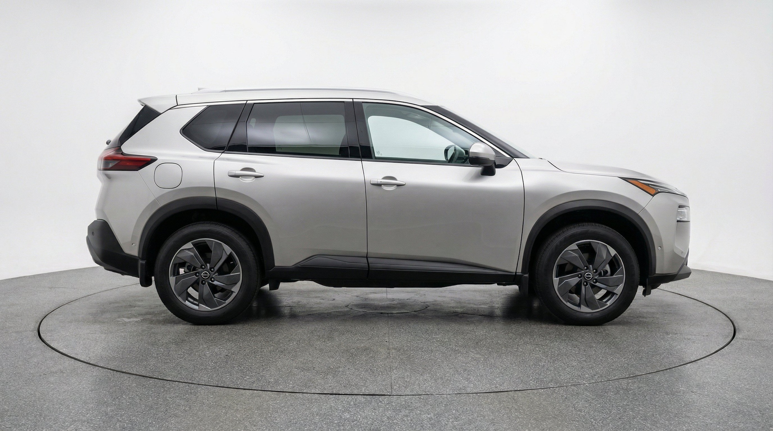 Thumbnail: 2025 Nissan Rogue - 10