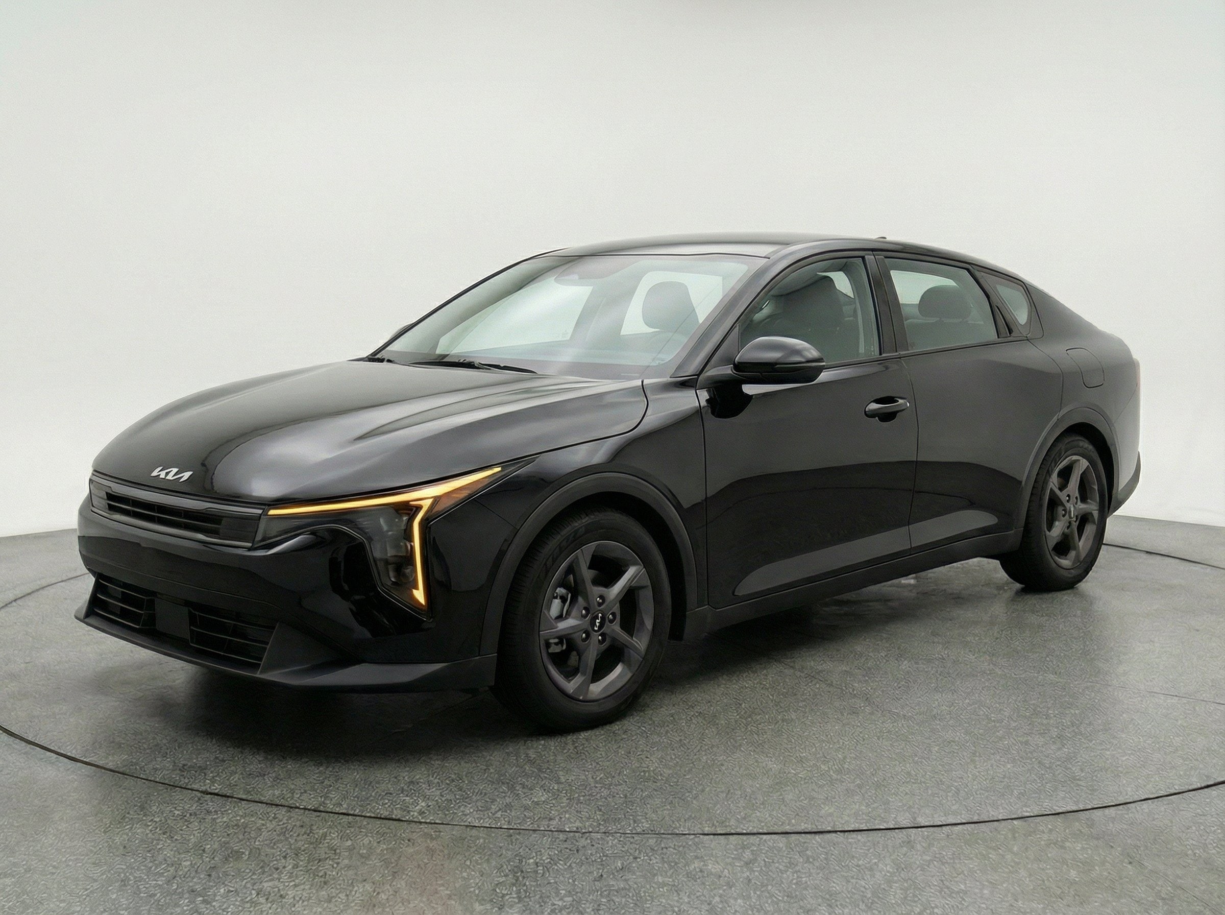 Thumbnail: 2025 Kia K4 - 3