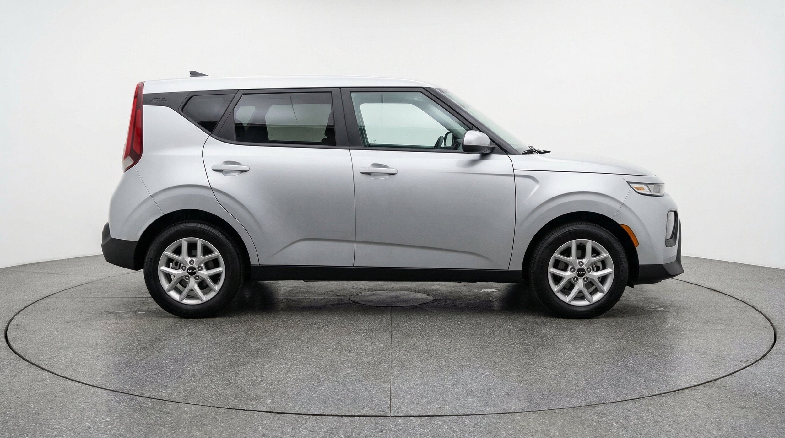 Thumbnail: 2025 Kia Soul - 11