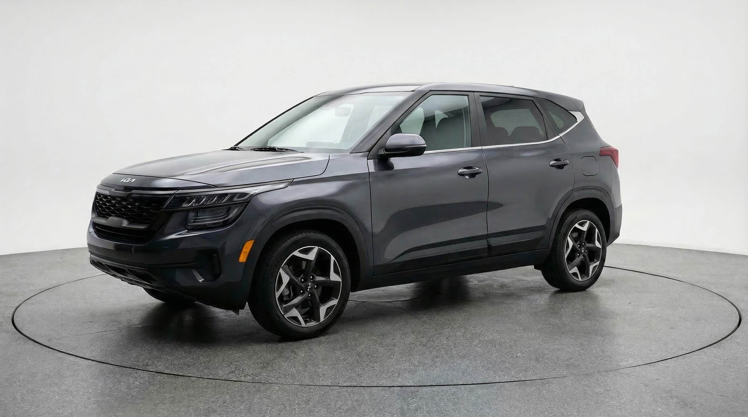 Thumbnail: 2025 Kia Seltos - 3