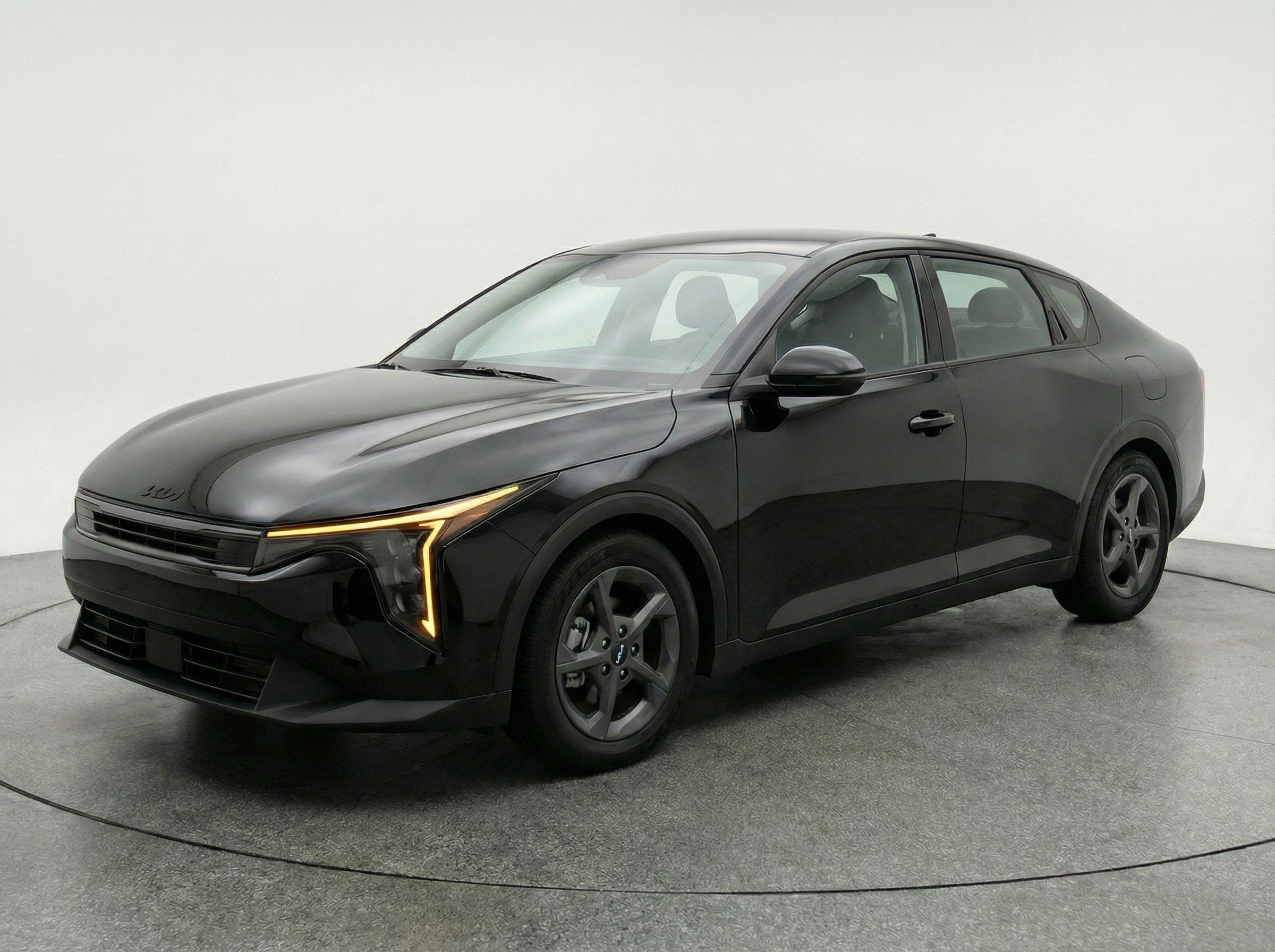 Thumbnail: 2025 Kia K4 - 3