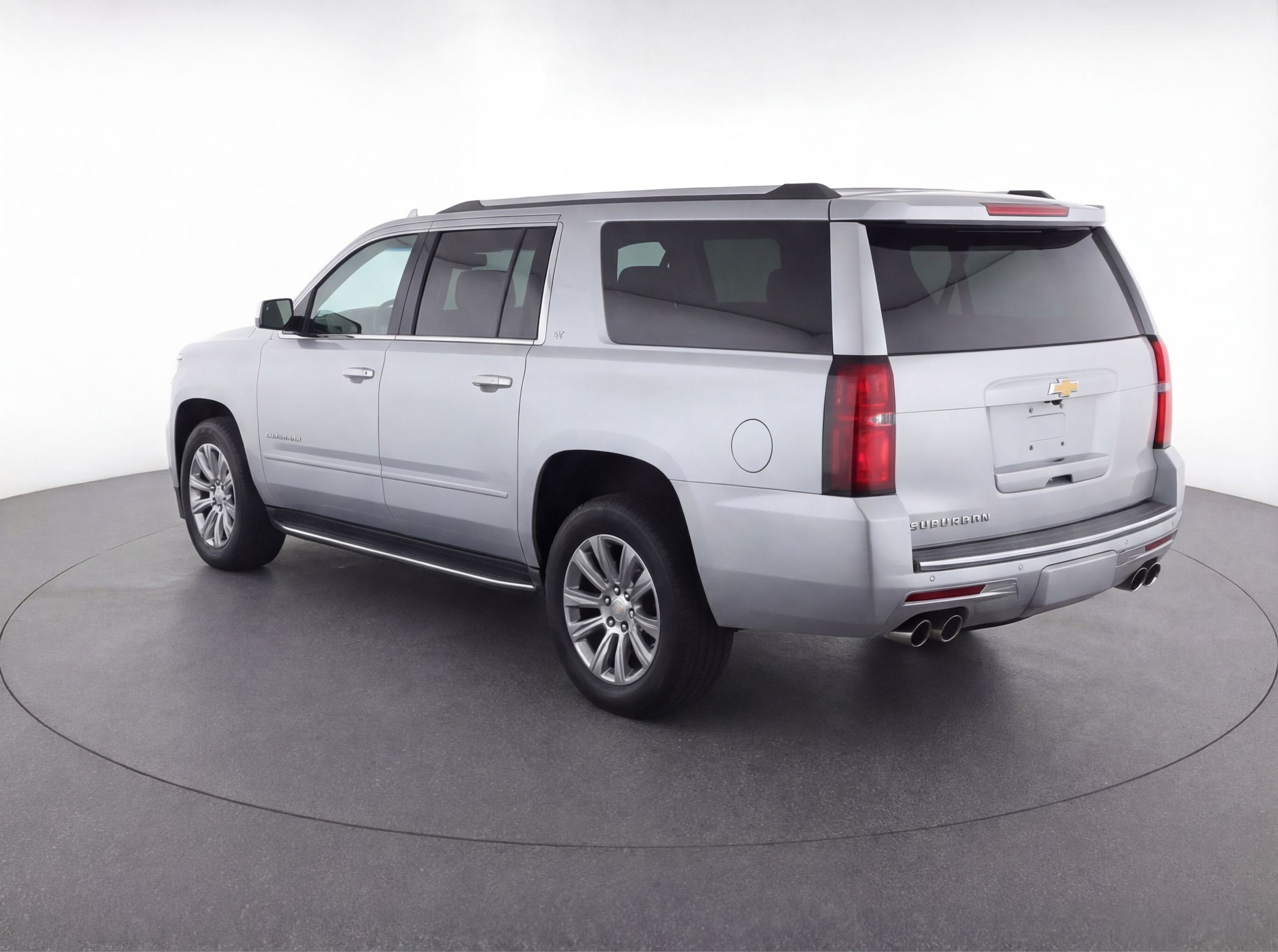 Thumbnail: 2023 Chevrolet Tahoe - 6