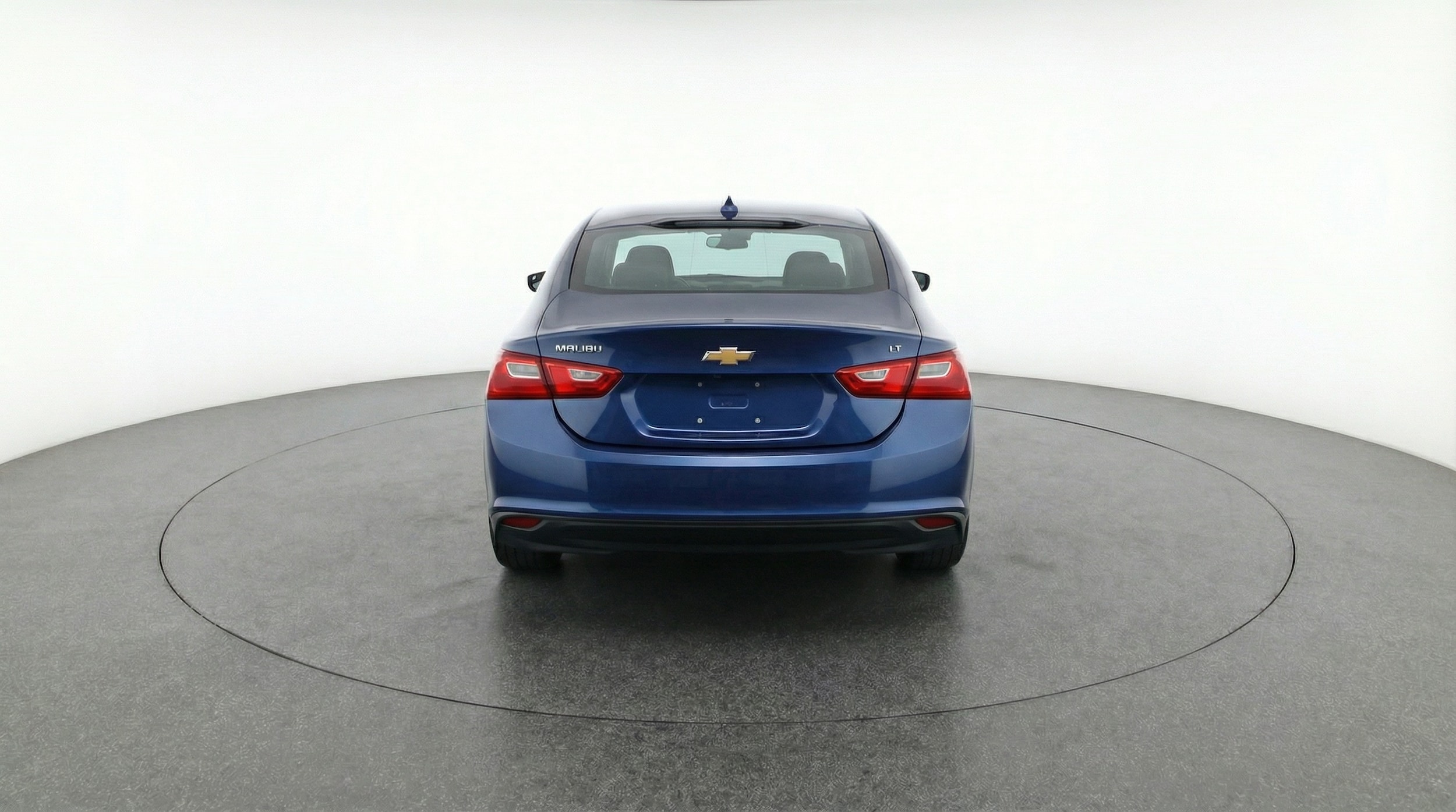 Thumbnail: 2024 Chevrolet Malibu - 6