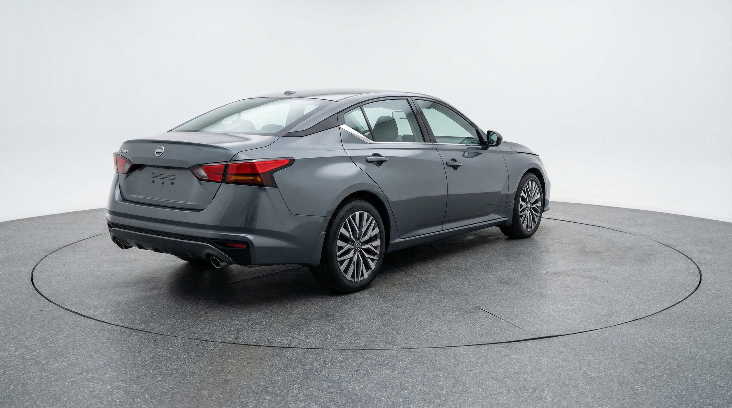 Thumbnail: 2025 Nissan Altima - 9