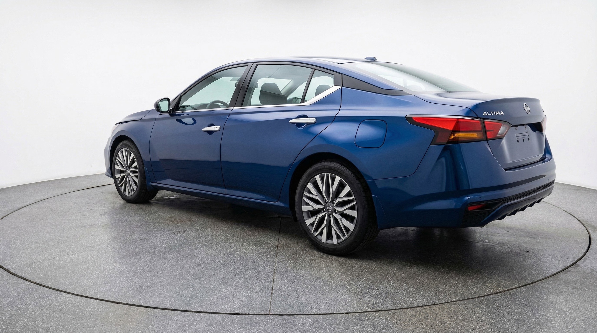 Thumbnail: 2025 Nissan Altima - 6