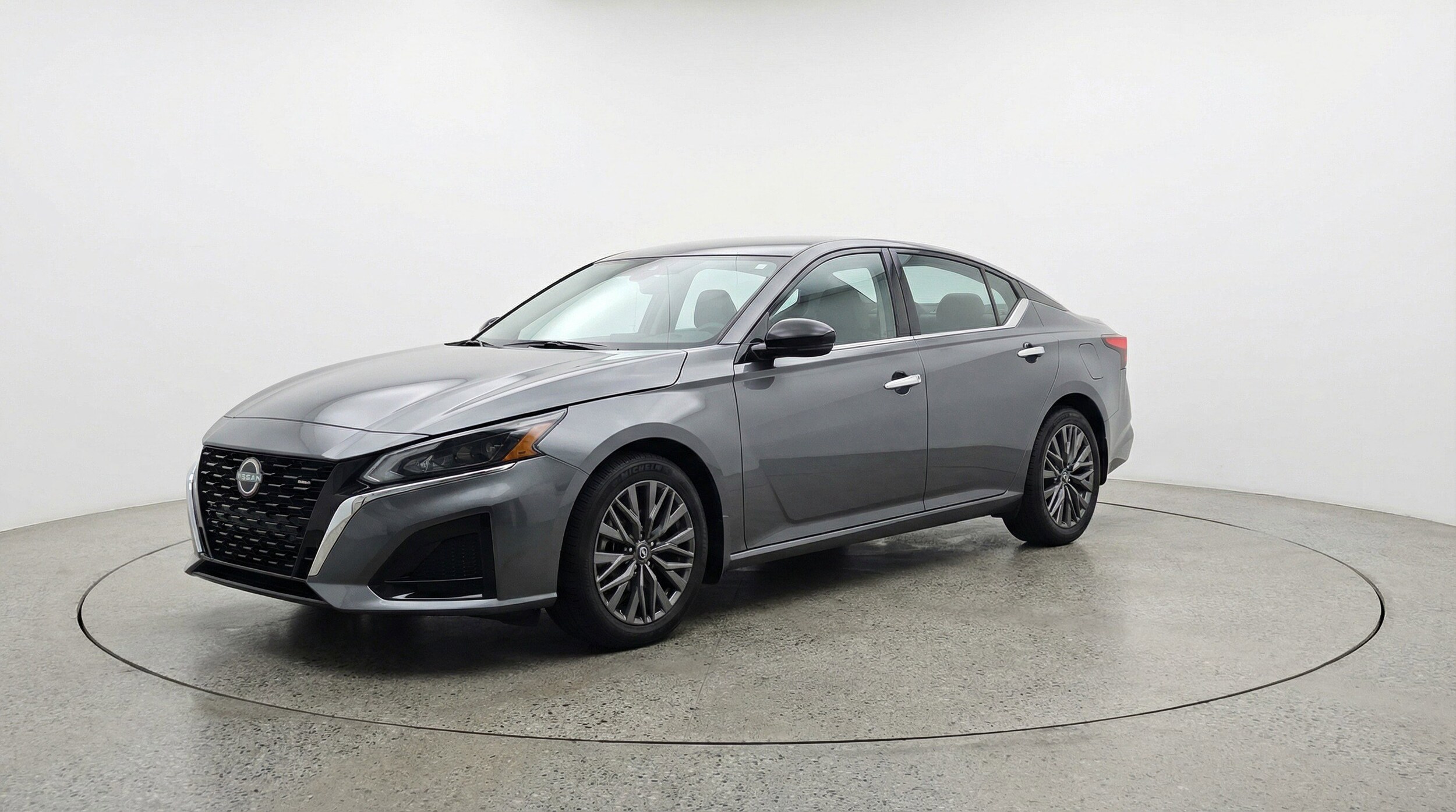 Thumbnail: 2025 Nissan Altima - 3