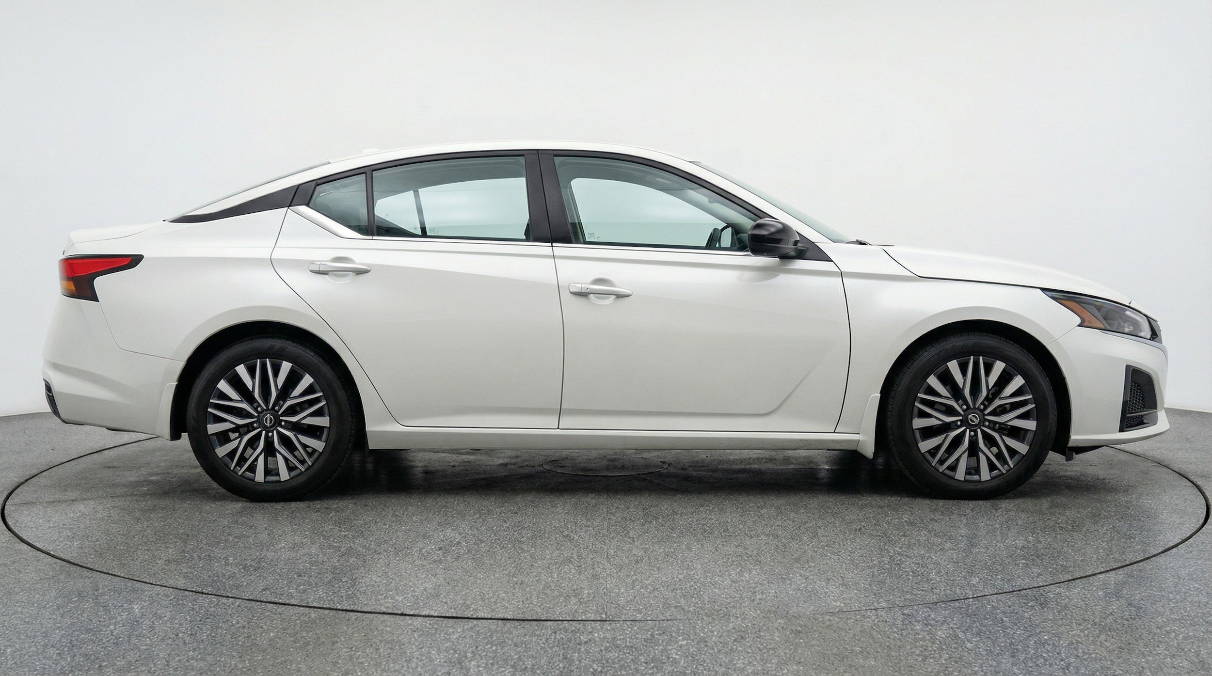 Thumbnail: 2025 Nissan Altima - 11