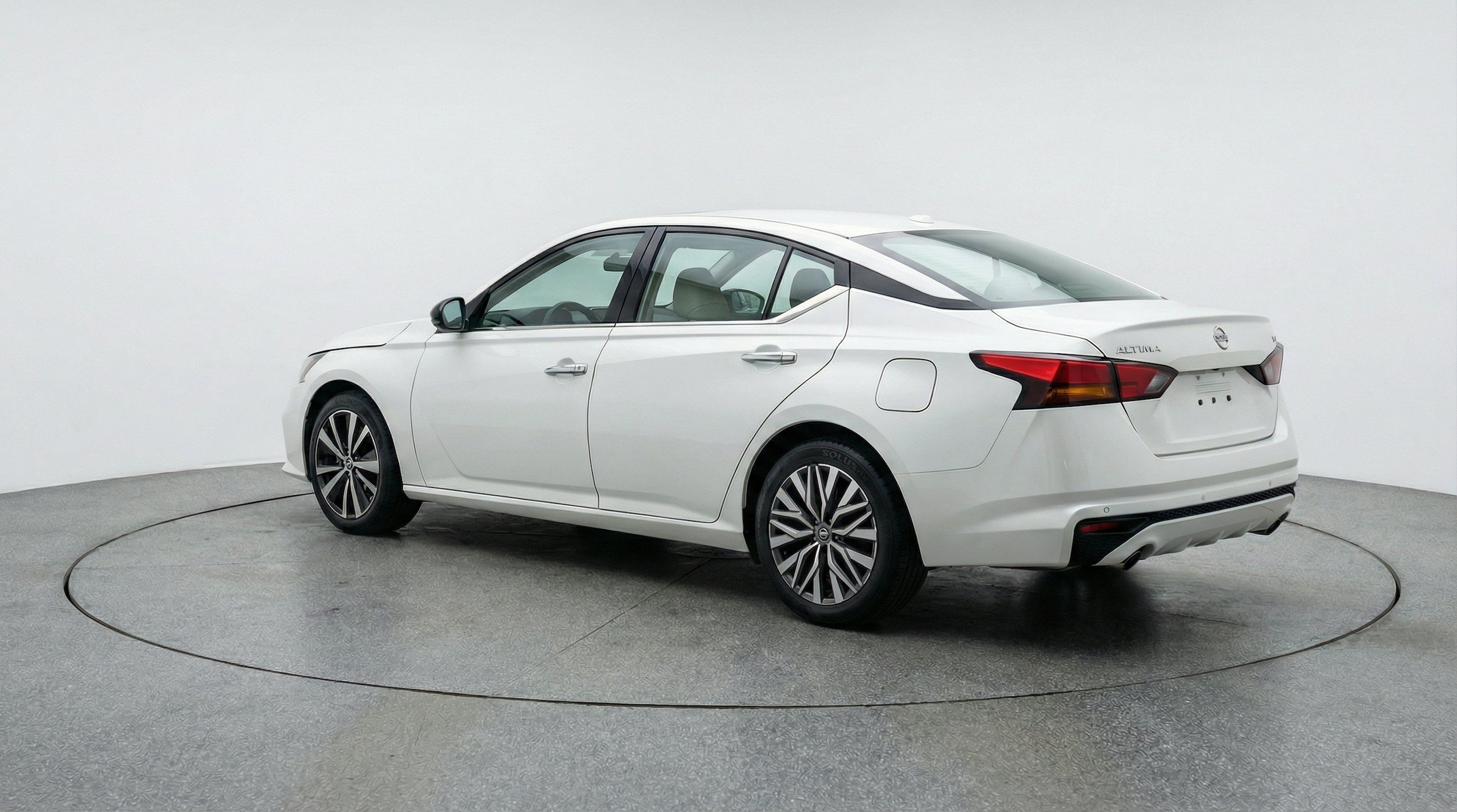 Thumbnail: 2025 Nissan Altima - 6