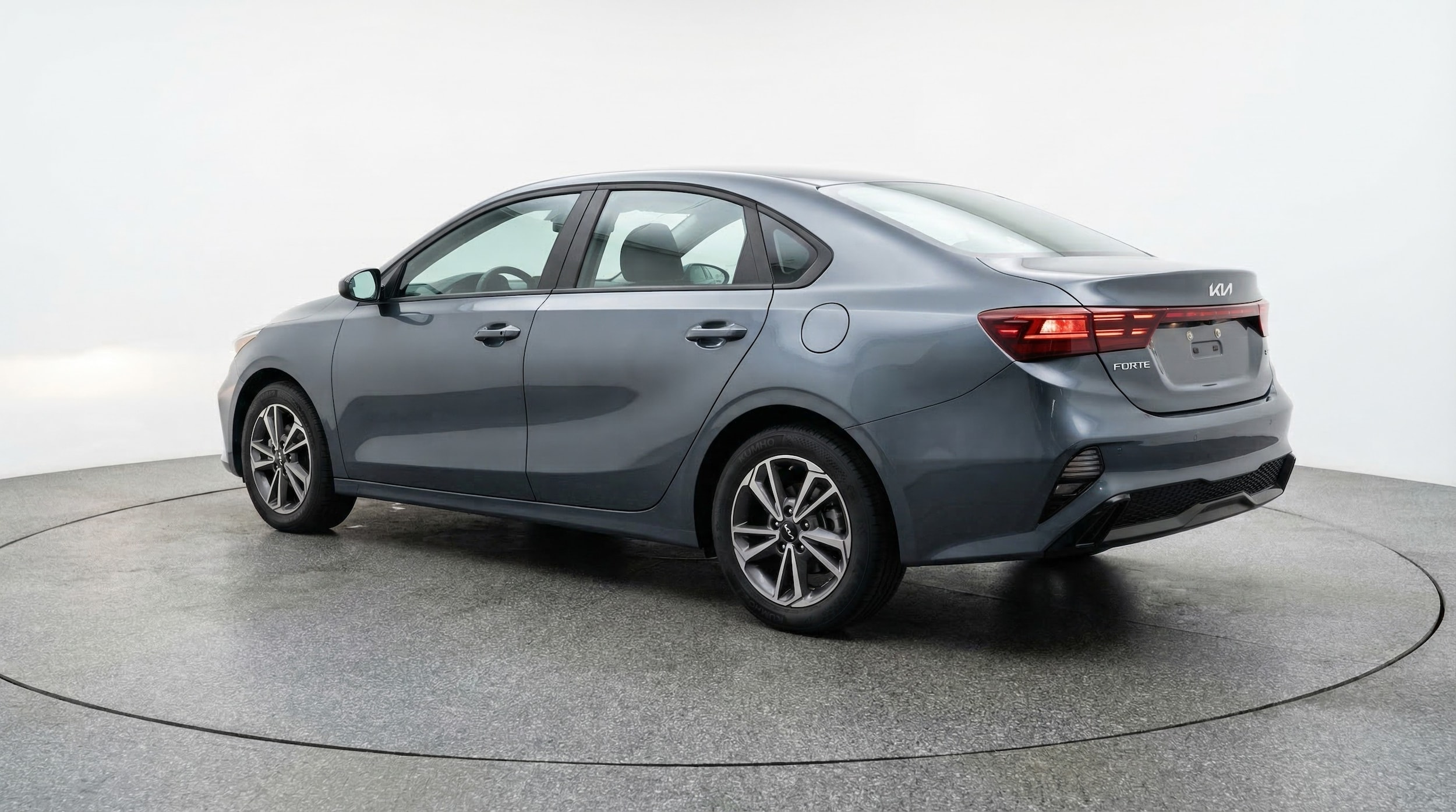 Thumbnail: 2024 Kia Forte - 5