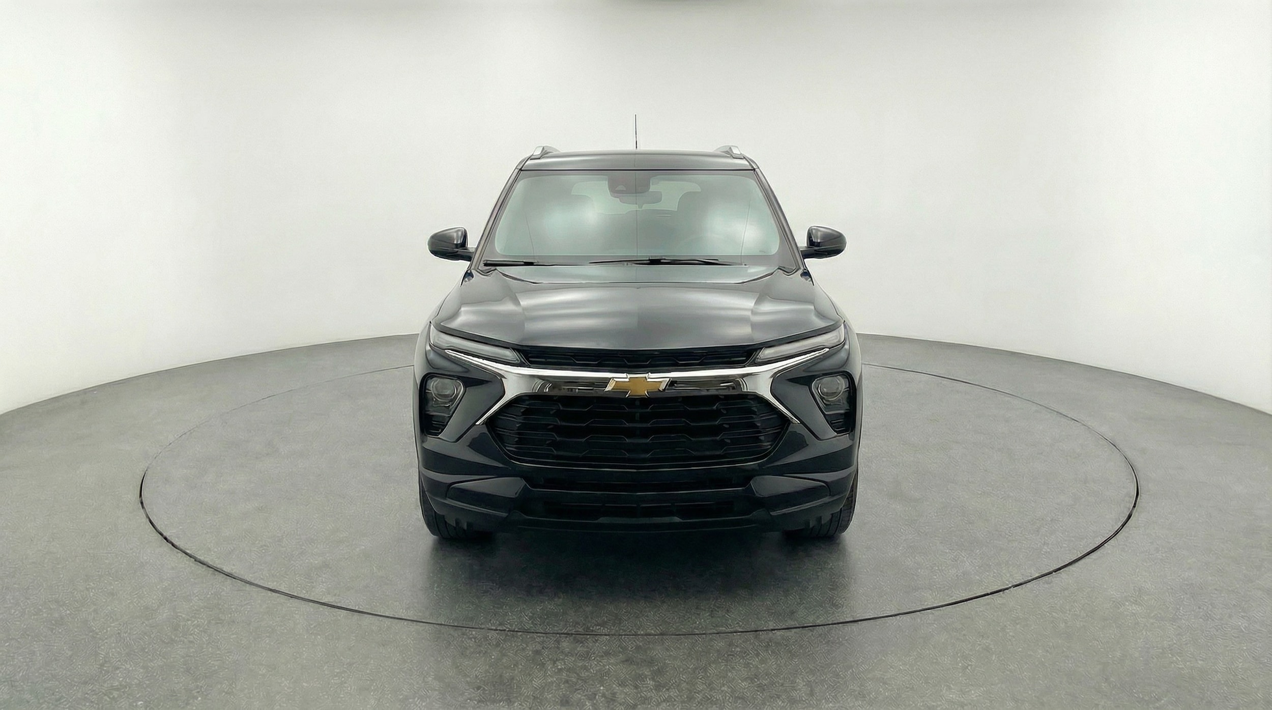 Thumbnail: 2025 Chevrolet TrailBlazer - 2