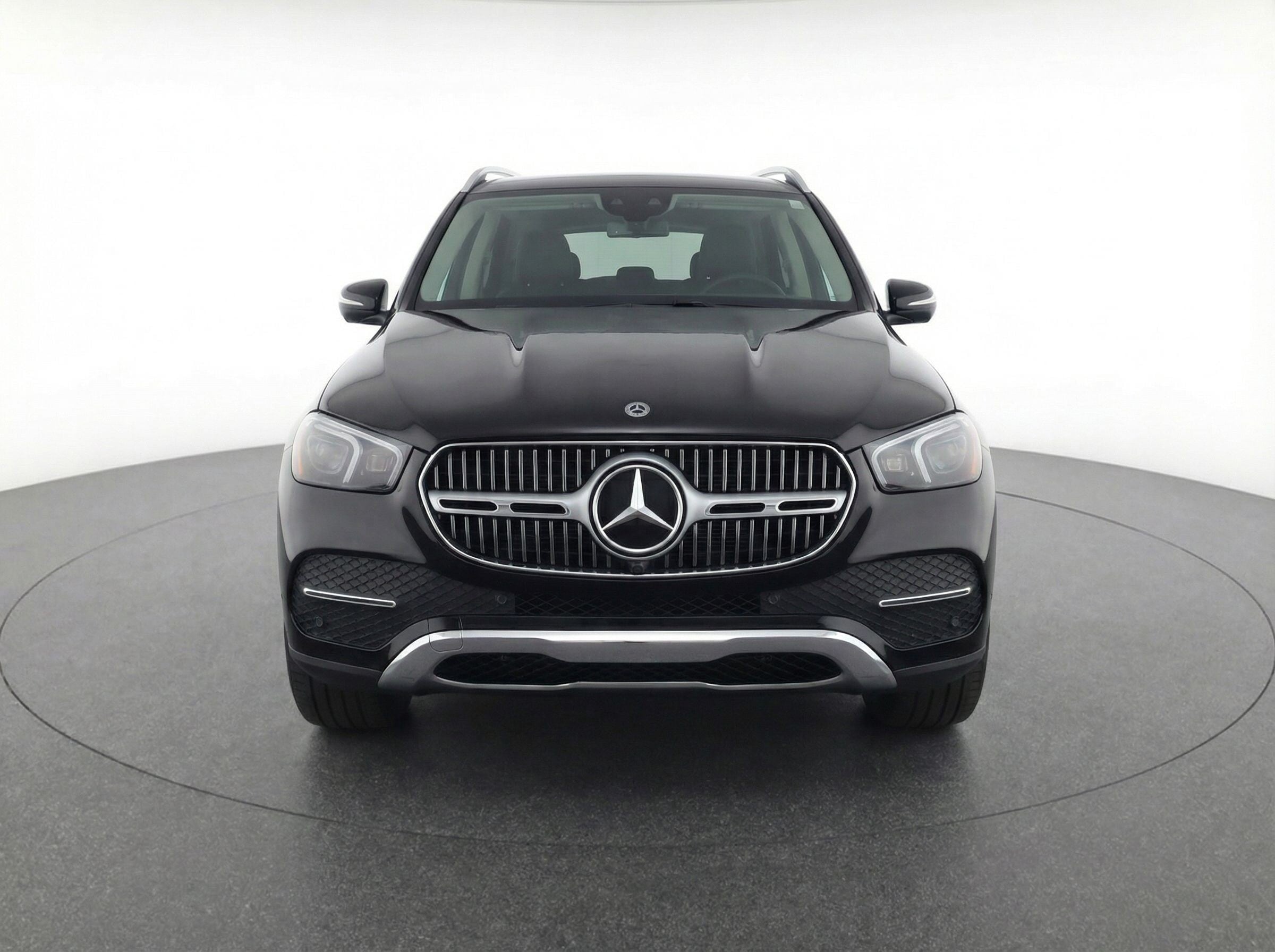 Thumbnail: 2024 Mercedes-Benz GLC - 2