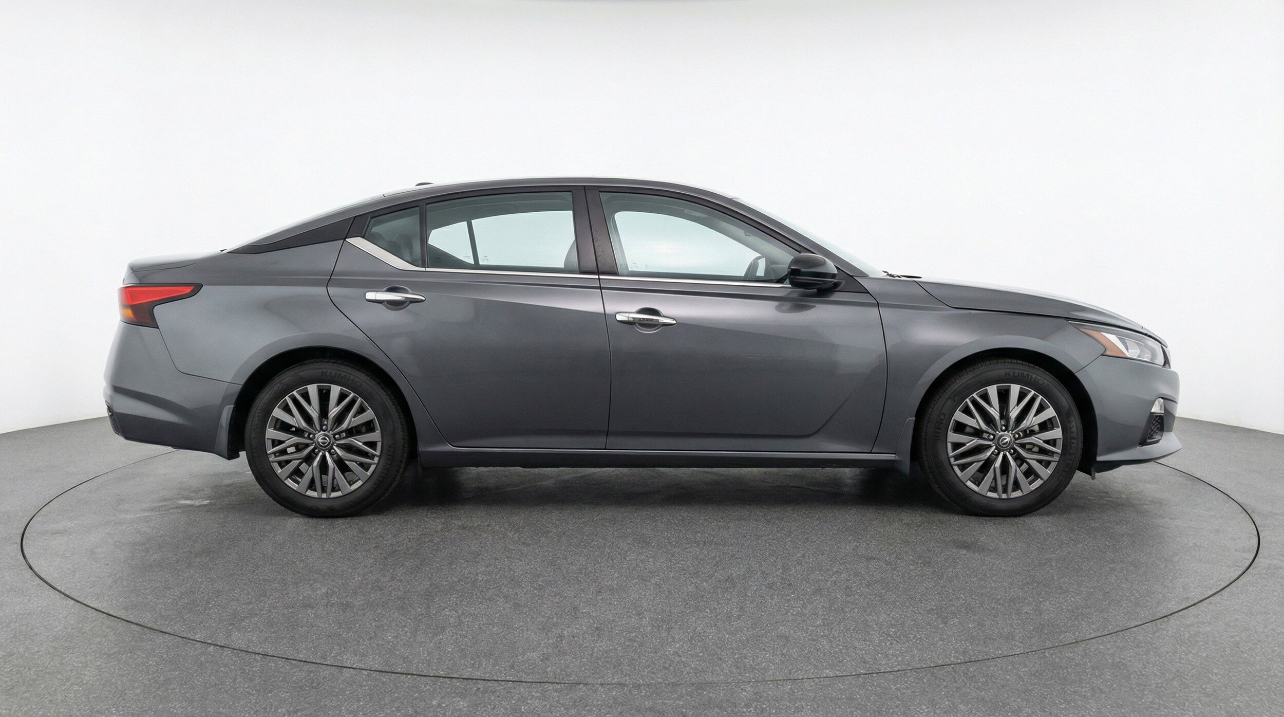 Thumbnail: 2025 Nissan Altima - 11