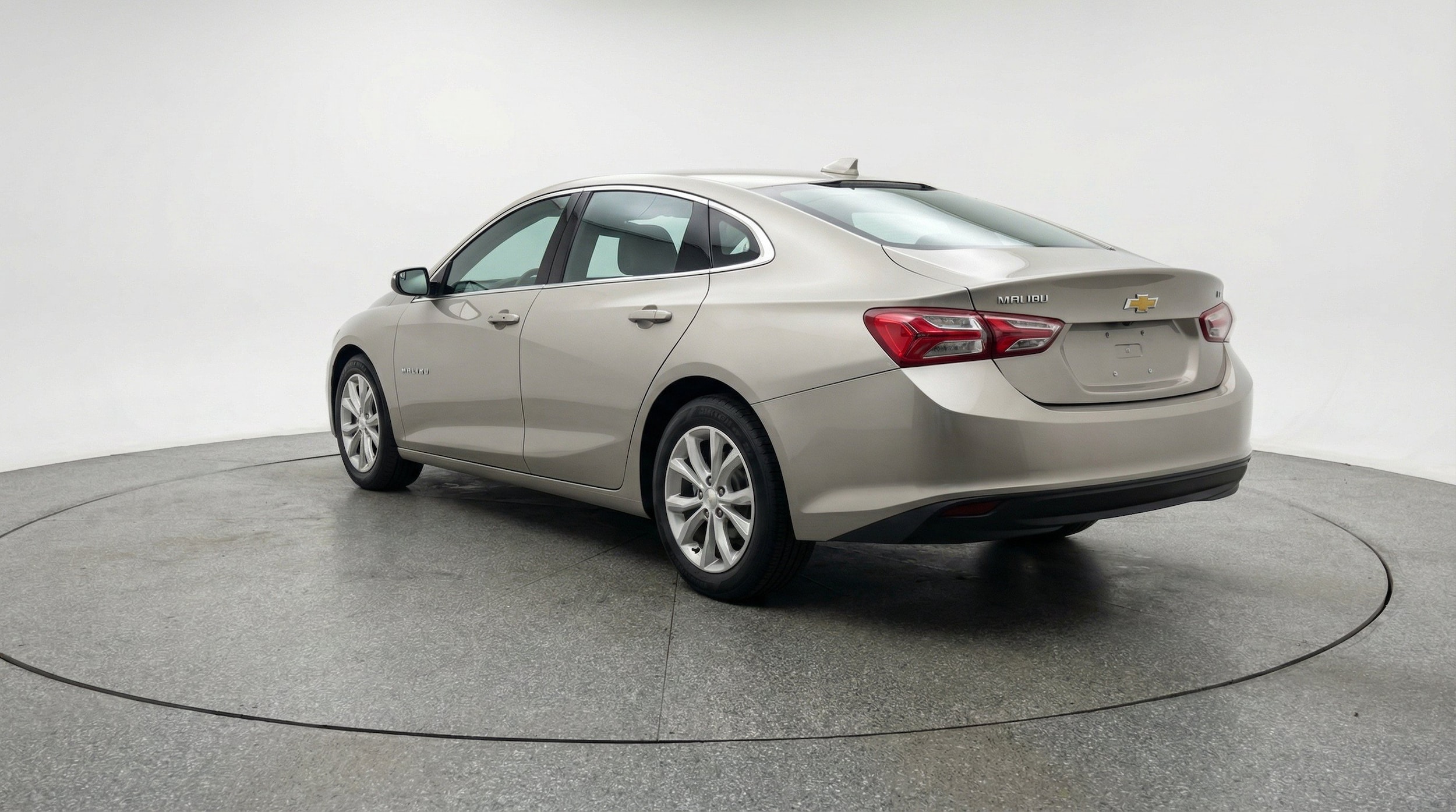 Thumbnail: 2024 Chevrolet Malibu - 6