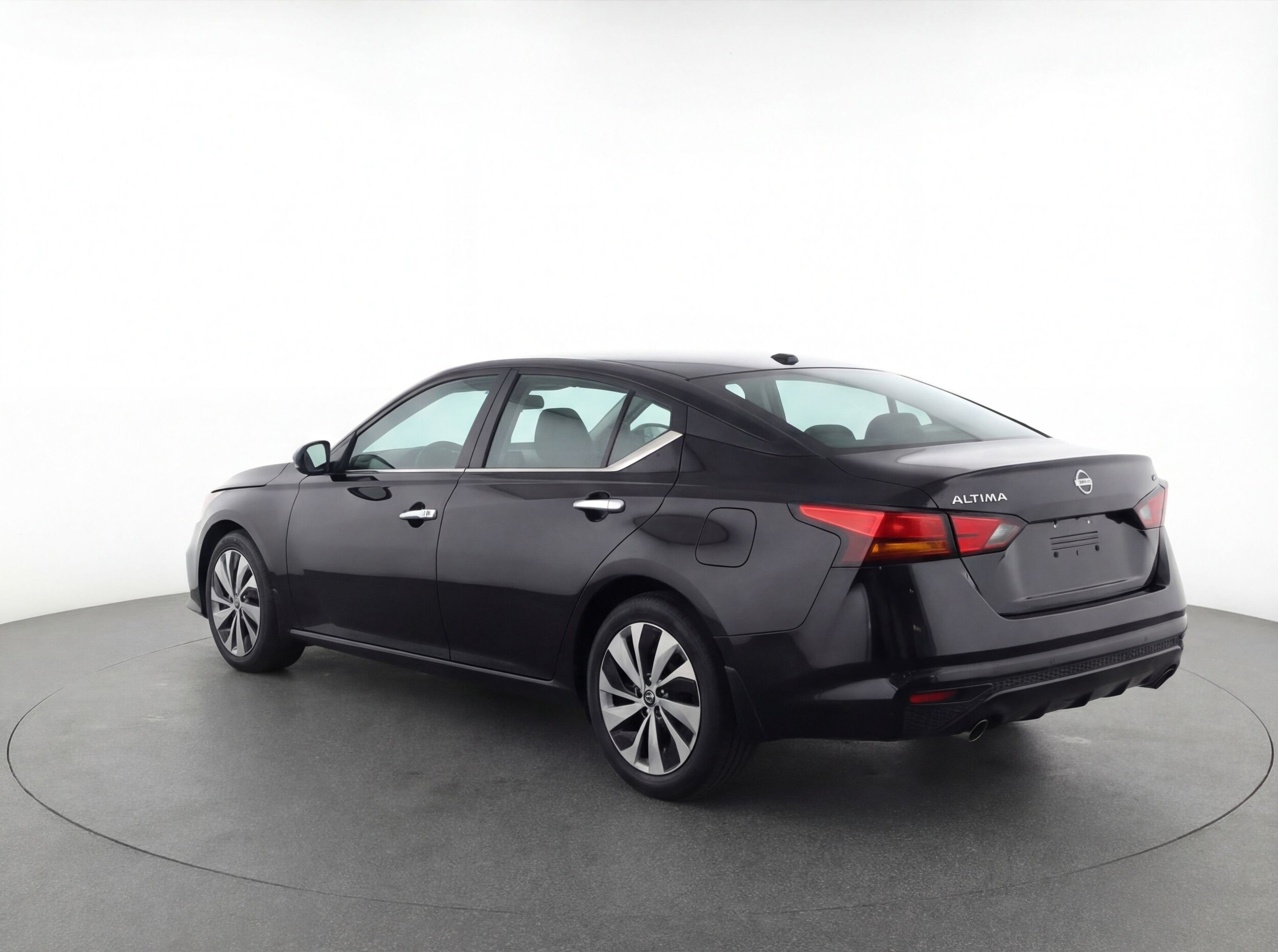 Thumbnail: 2023 Nissan Altima - 6