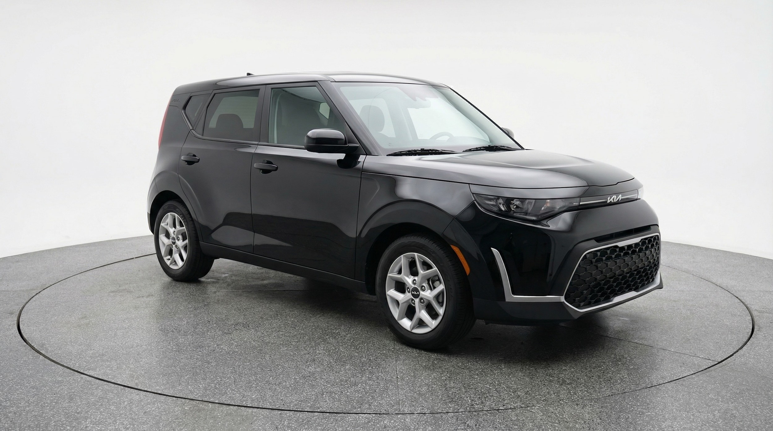 Thumbnail: 2025 Kia Soul - 1