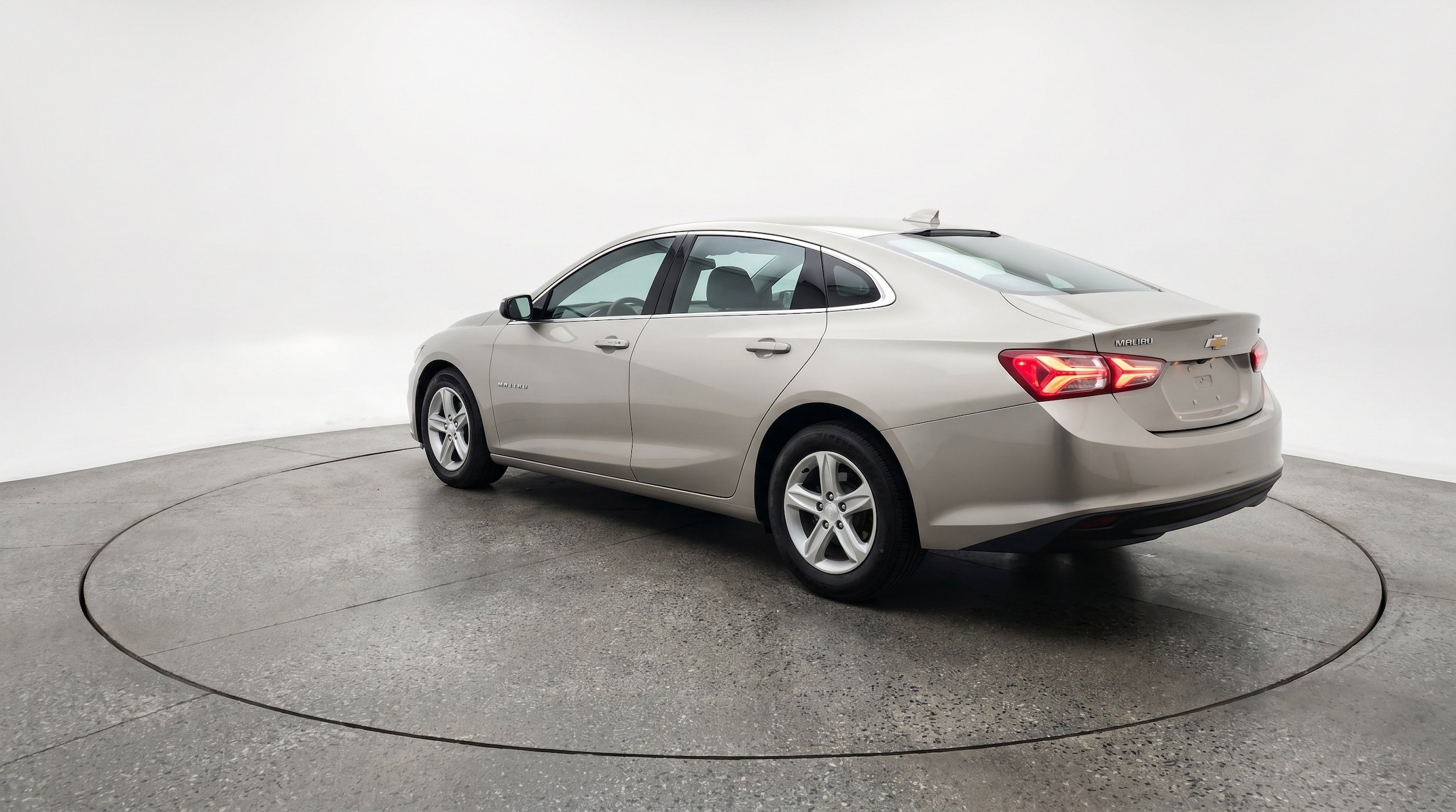 Thumbnail: 2024 Chevrolet Malibu - 6