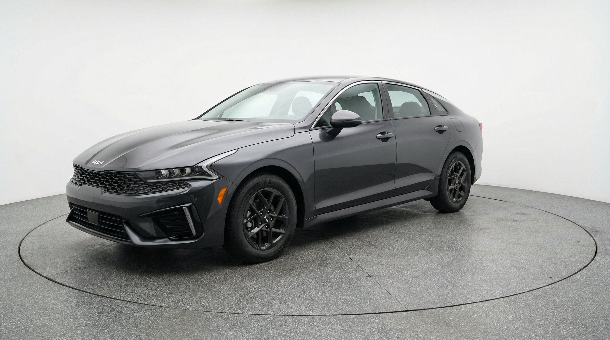 Thumbnail: 2025 Kia K5 - 3