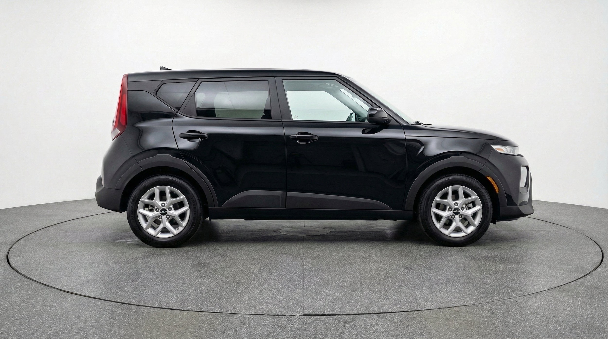 Thumbnail: 2025 Kia Soul - 11