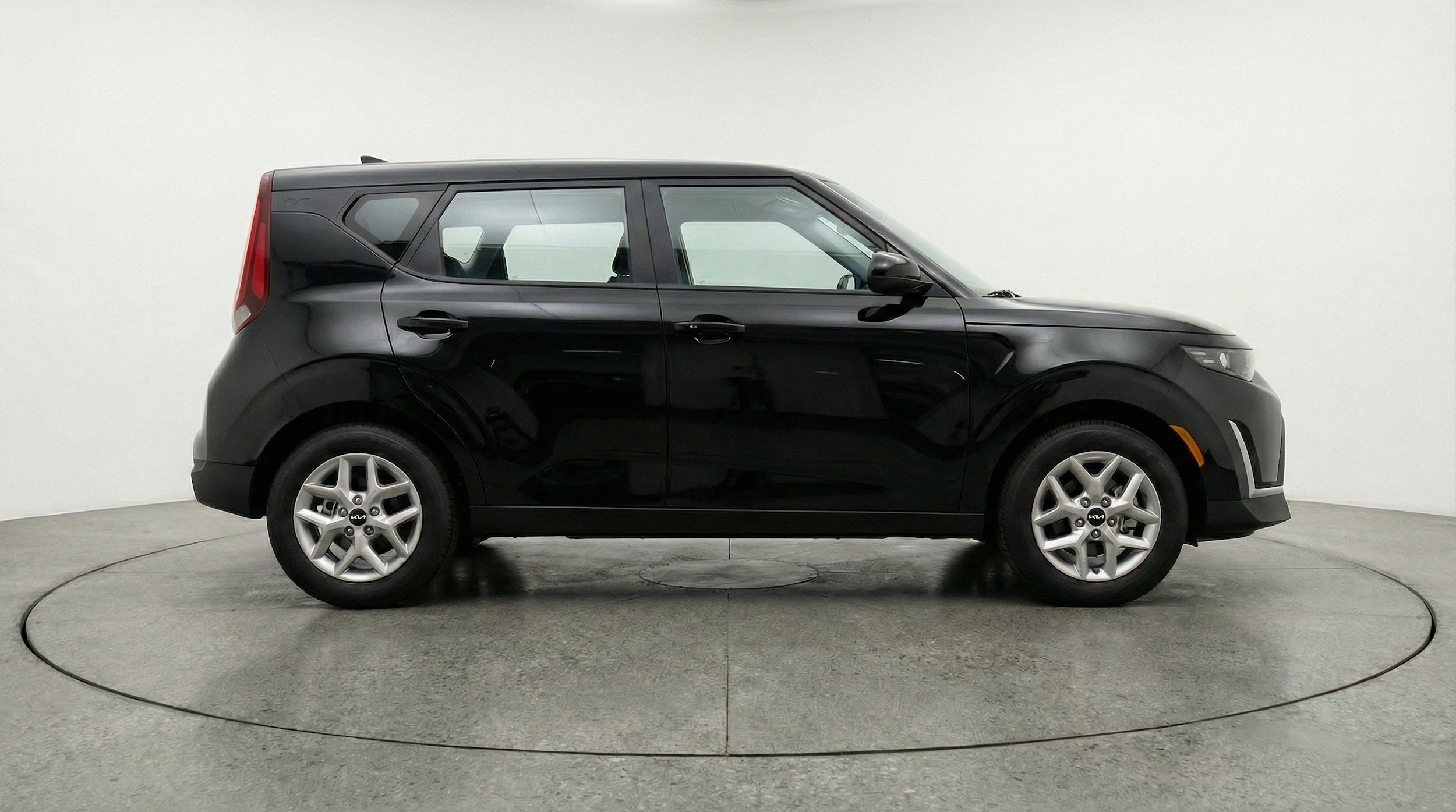 Thumbnail: 2025 Kia Soul - 10