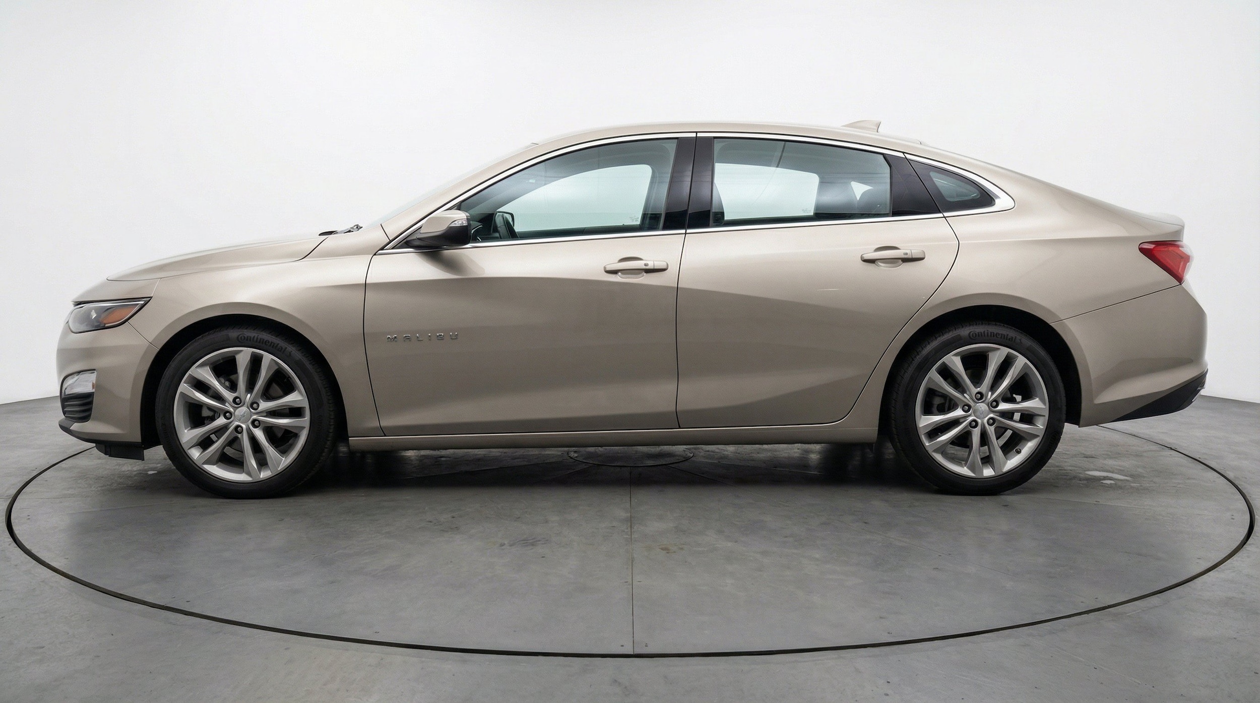 Thumbnail: 2024 Chevrolet Malibu - 5