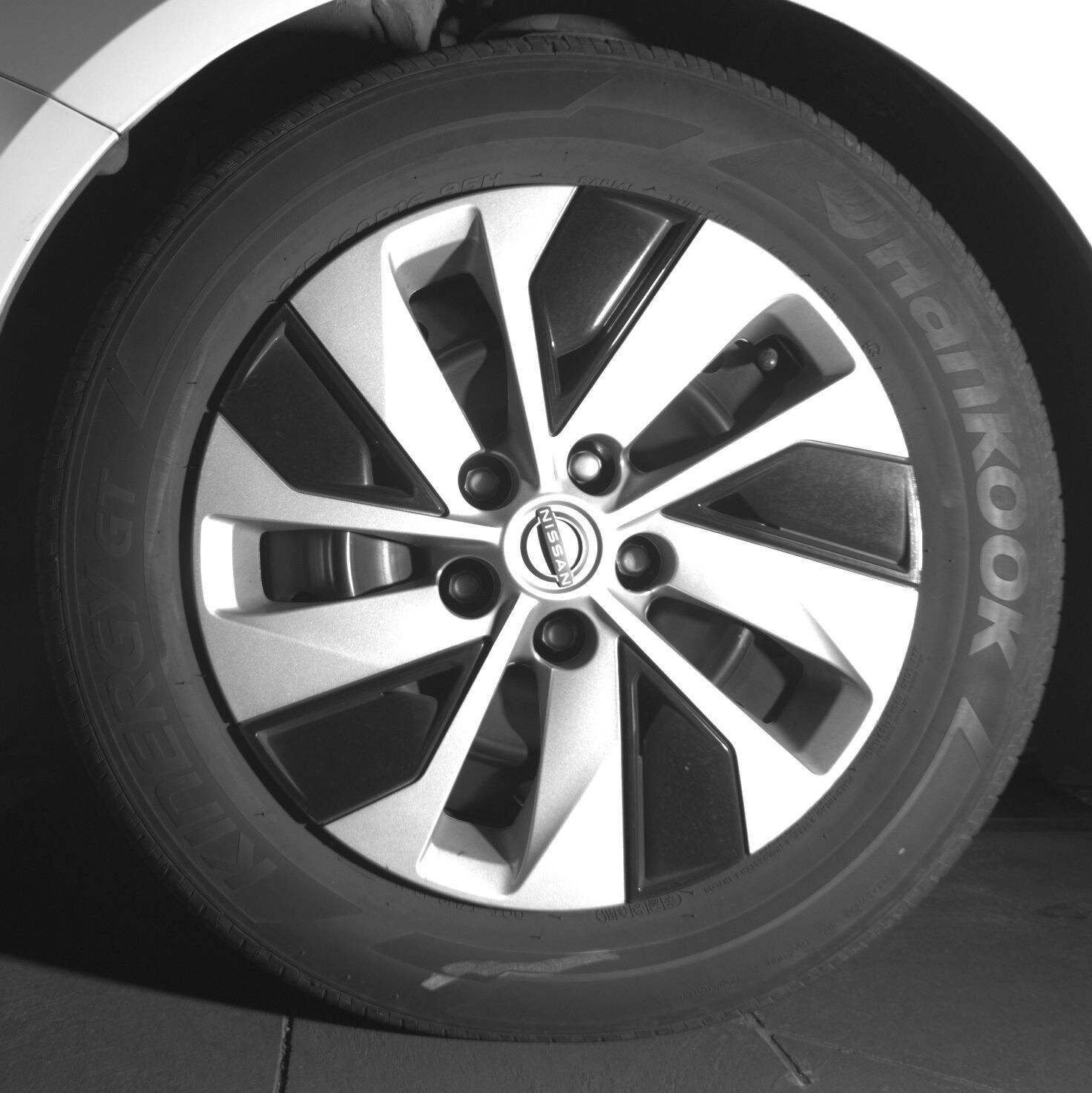 Thumbnail: 2023 Nissan Altima - 9