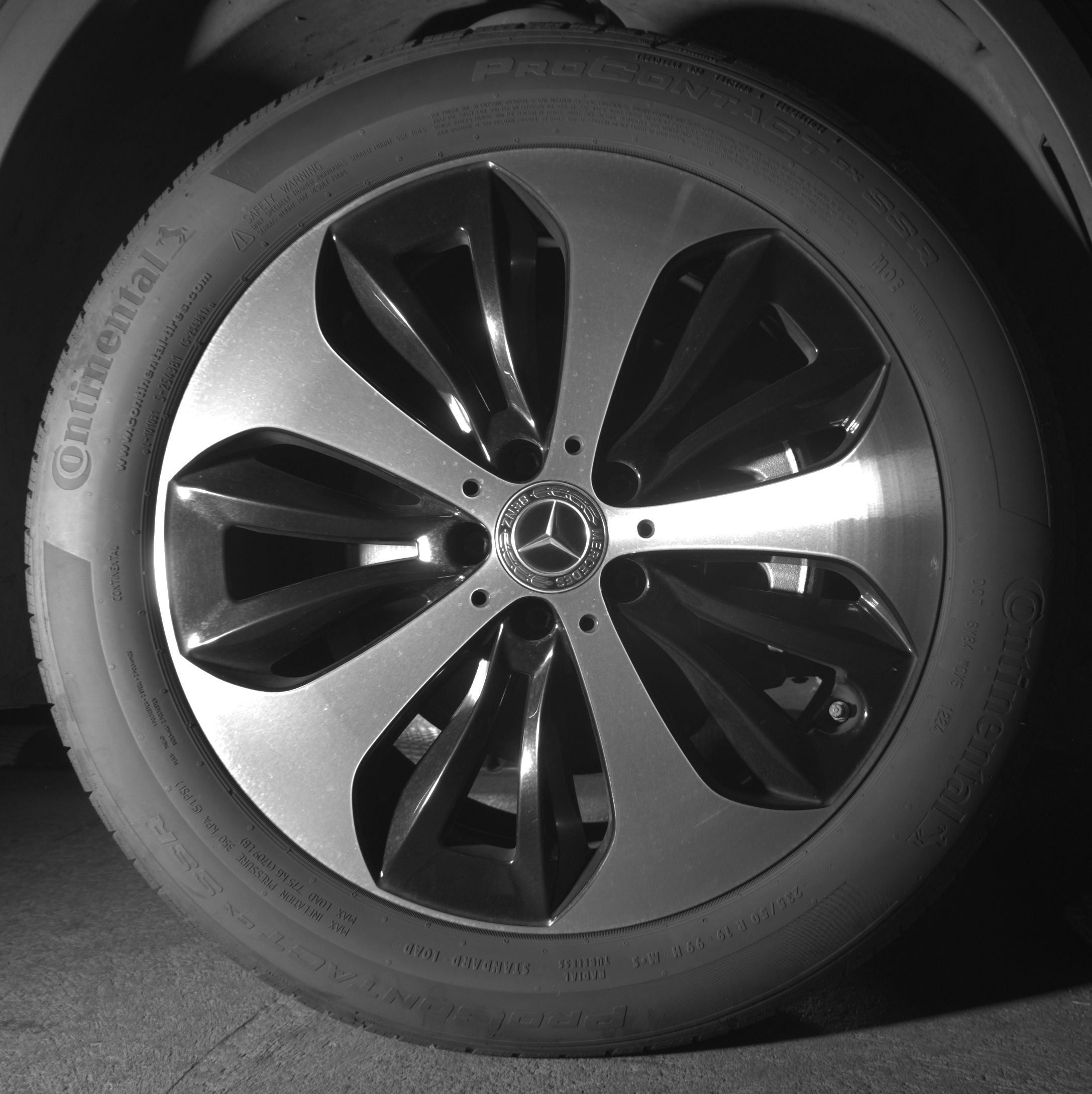 Thumbnail: 2025 Mercedes-Benz GLA - 10