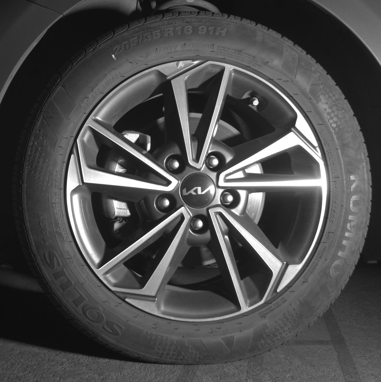 Thumbnail: 2024 Kia Forte - 14