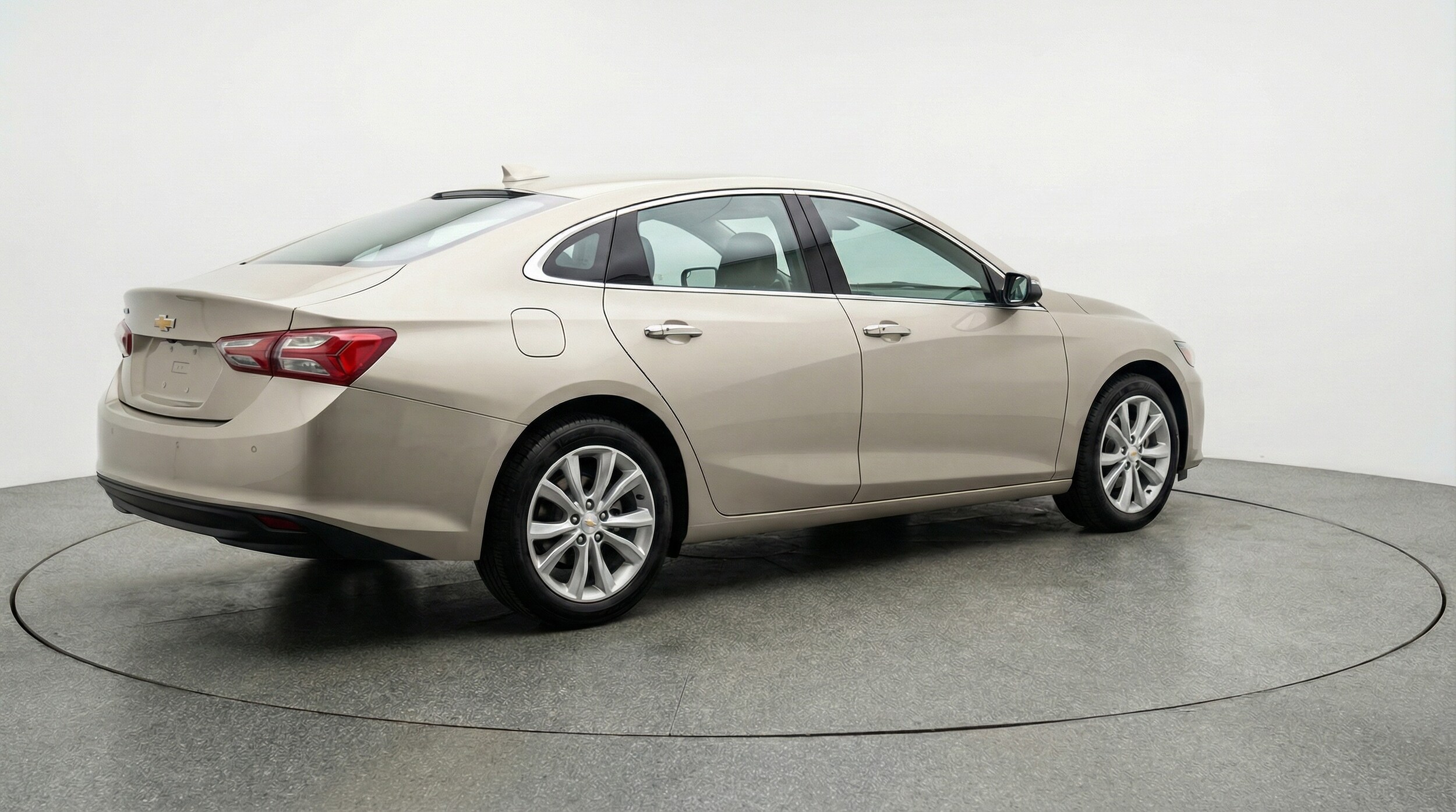 Thumbnail: 2024 Chevrolet Malibu - 7