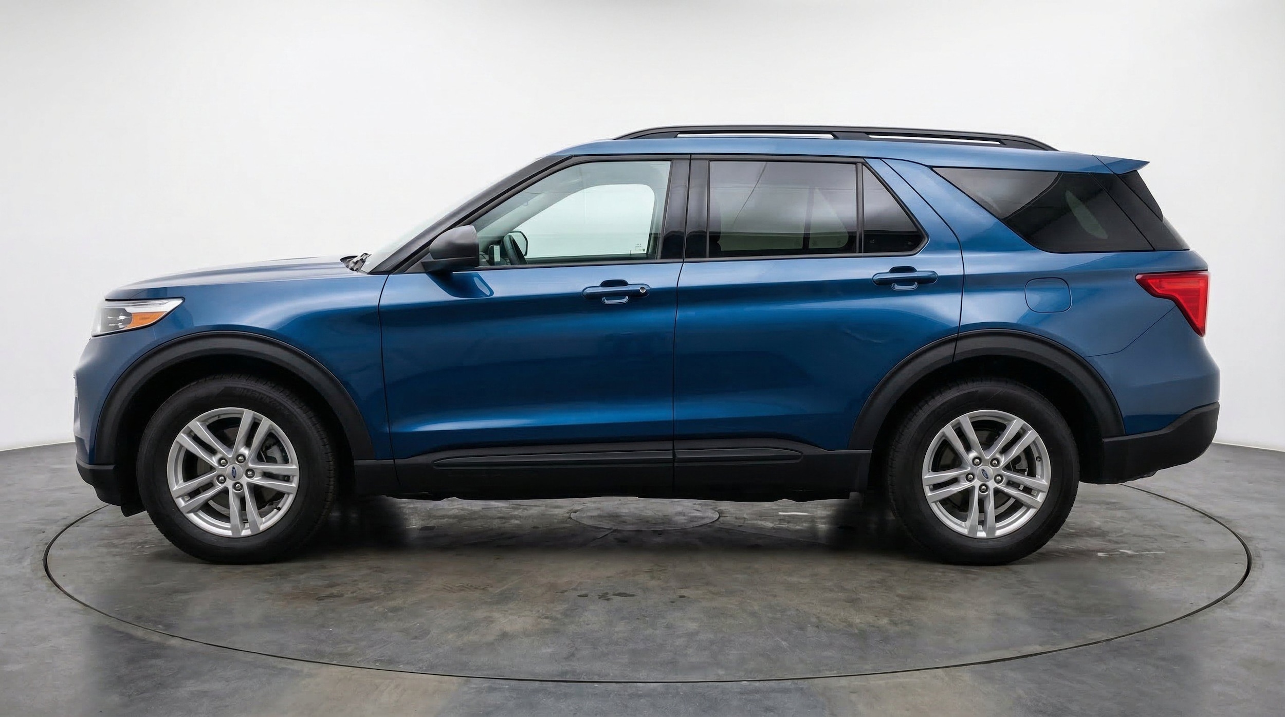 Thumbnail: 2024 Ford Explorer - 5