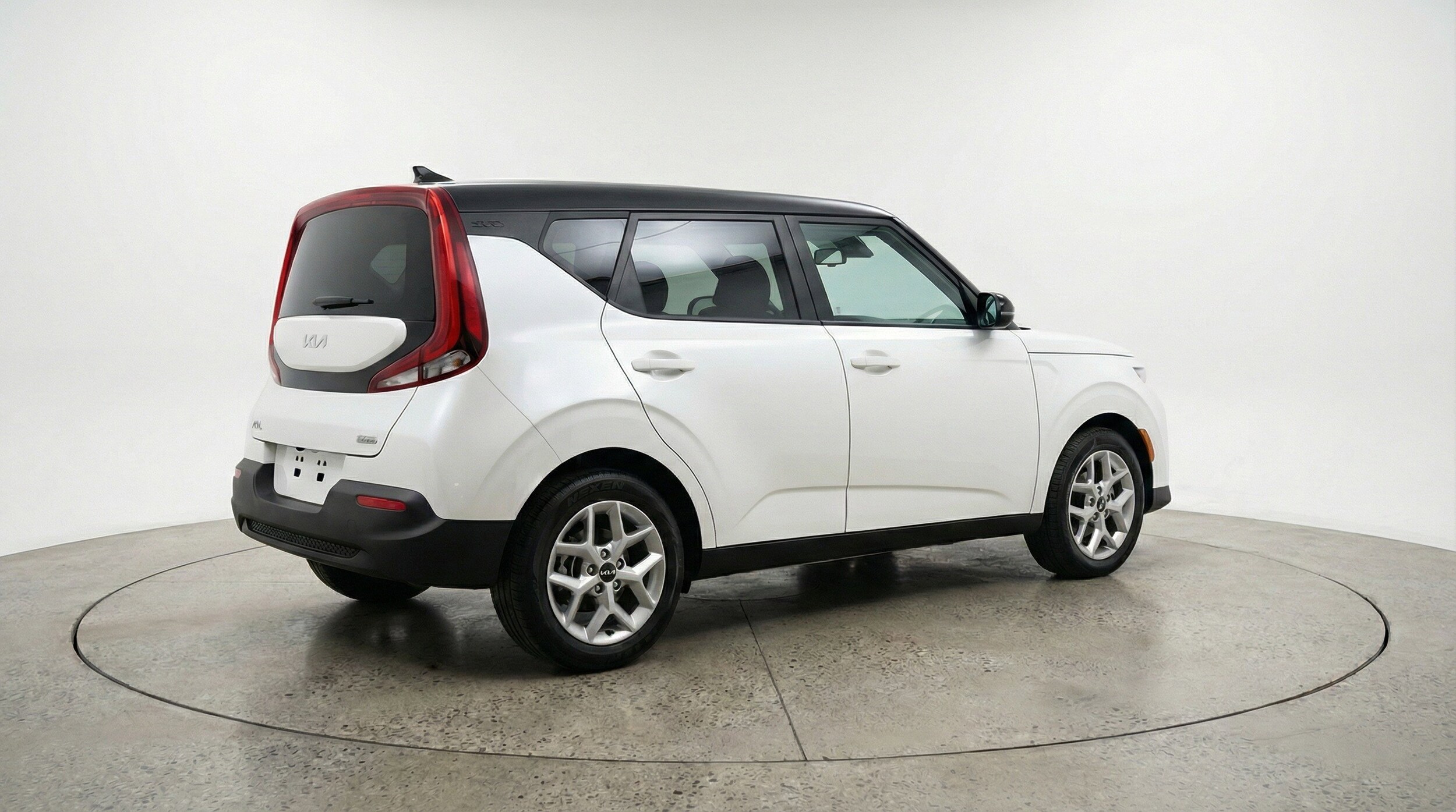Thumbnail: 2025 Kia Soul - 9