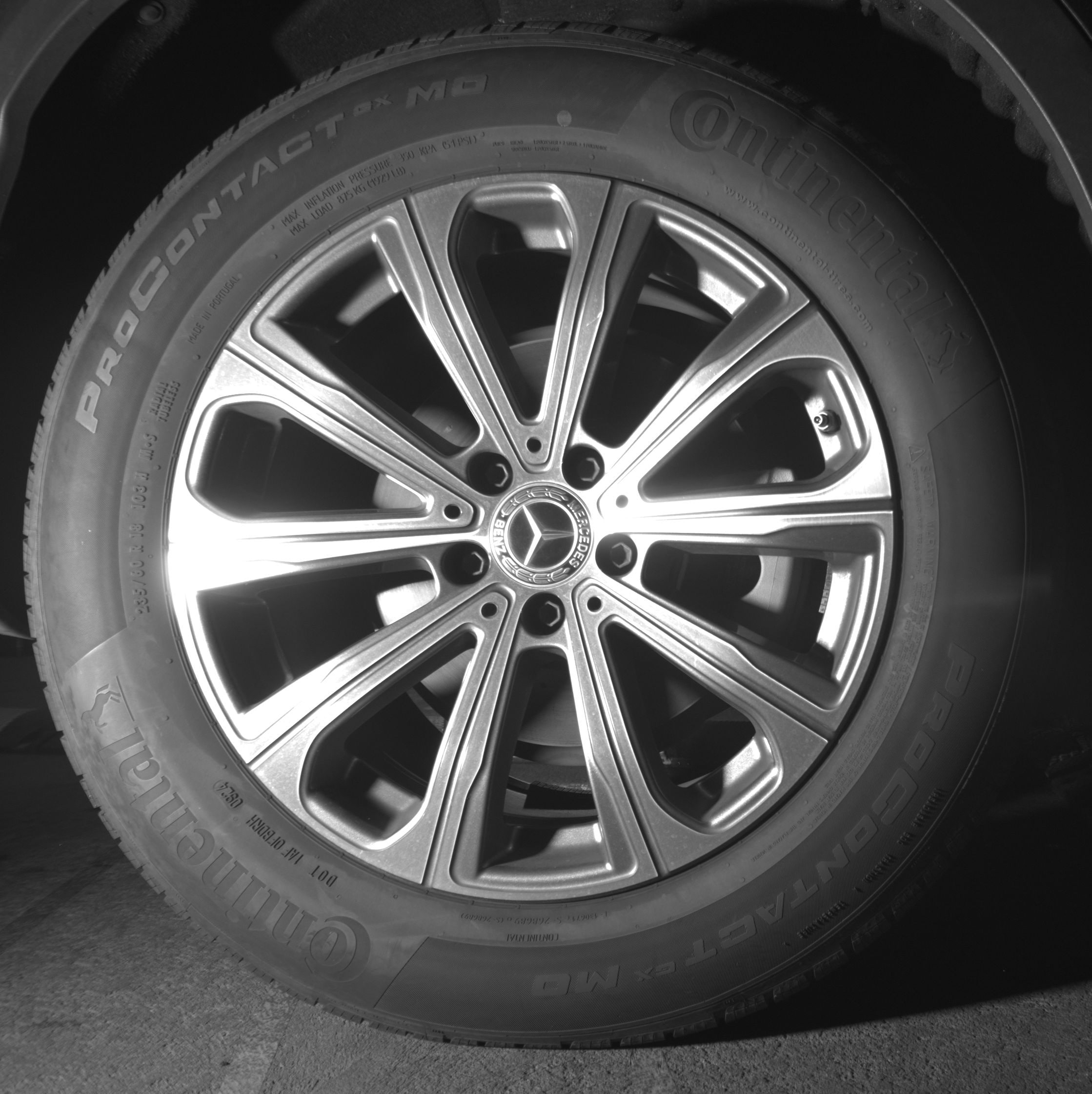 Thumbnail: 2024 Mercedes-Benz GLC - 12