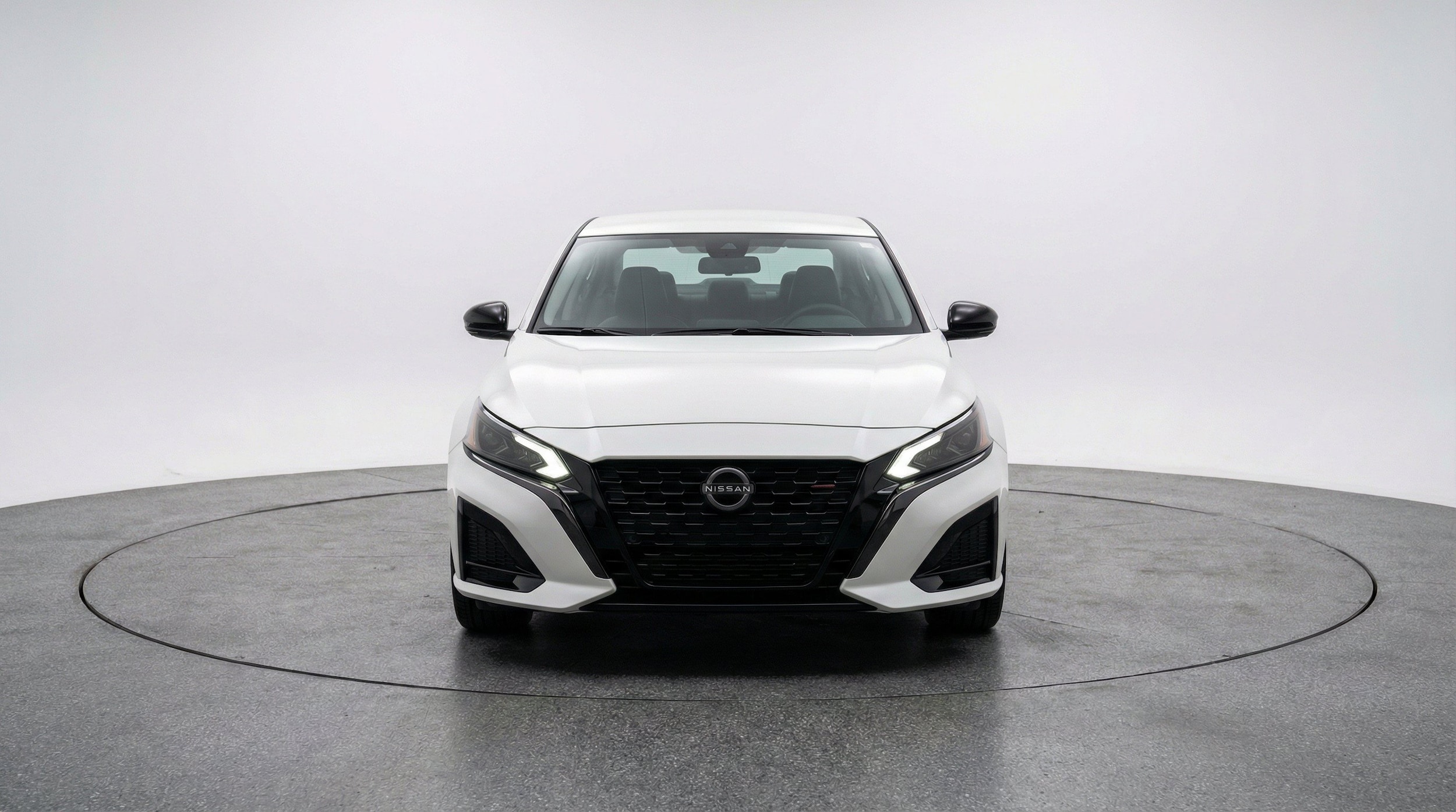 Thumbnail: 2025 Nissan Altima - 2