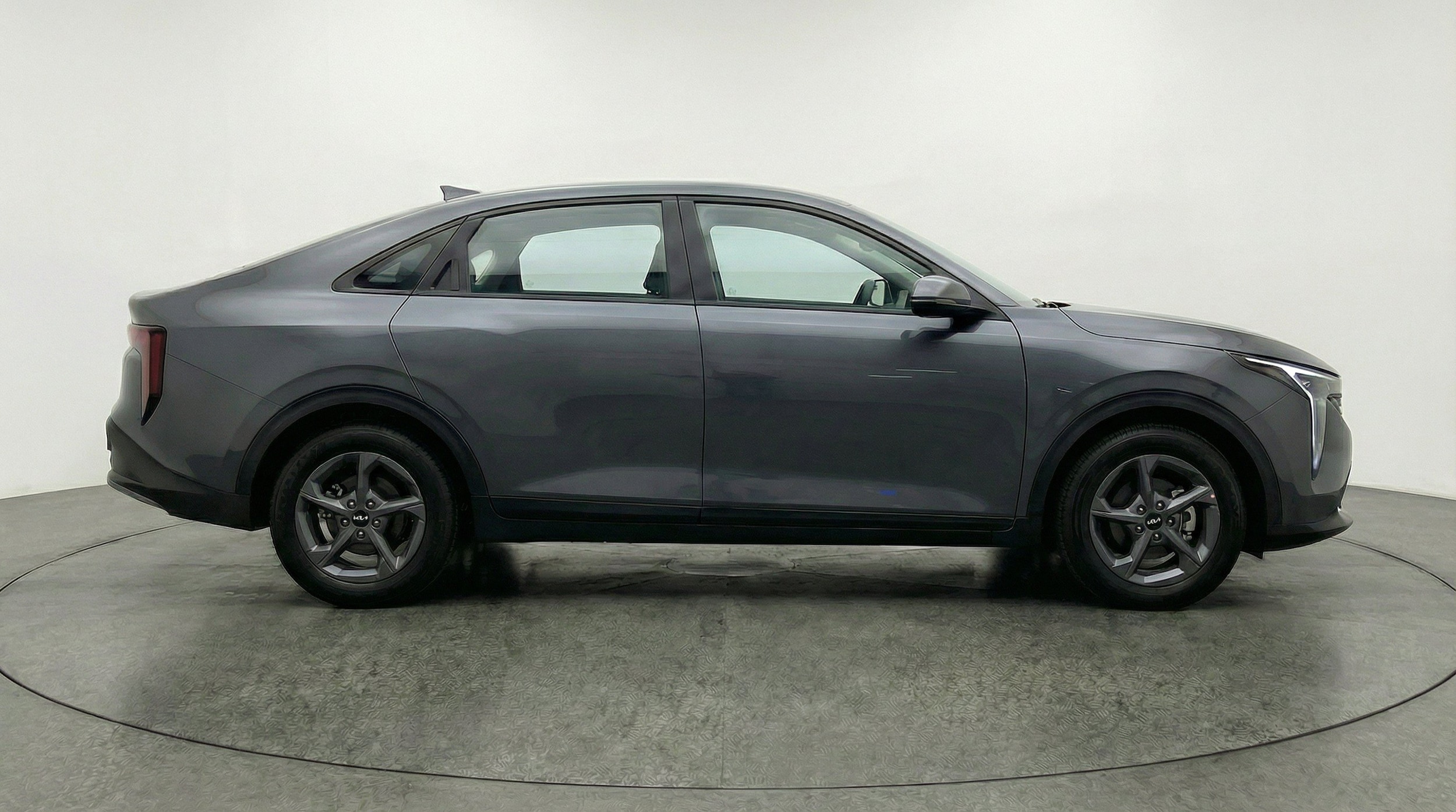 Thumbnail: 2025 Kia K4 - 10