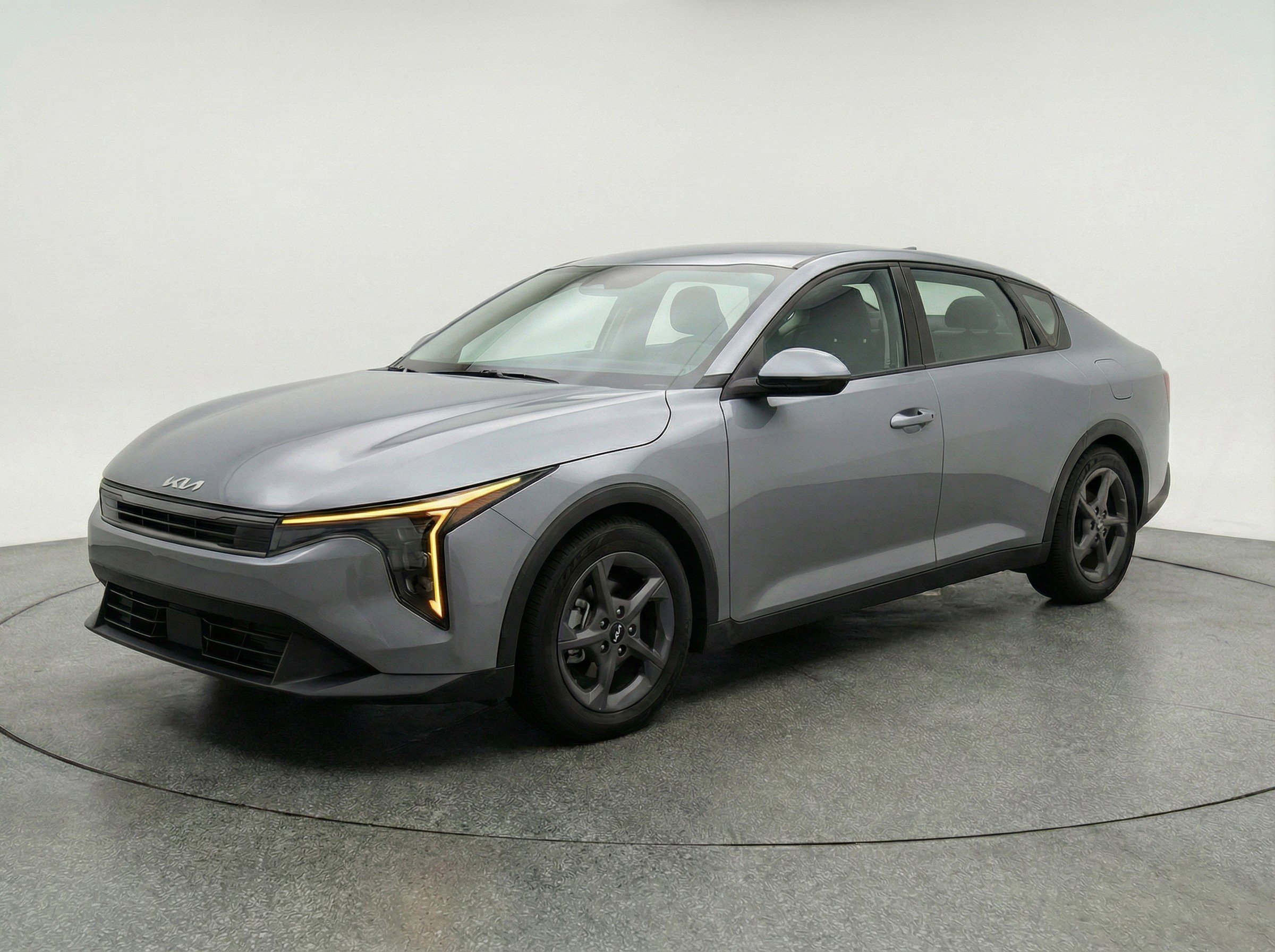 Thumbnail: 2025 Kia K4 - 3